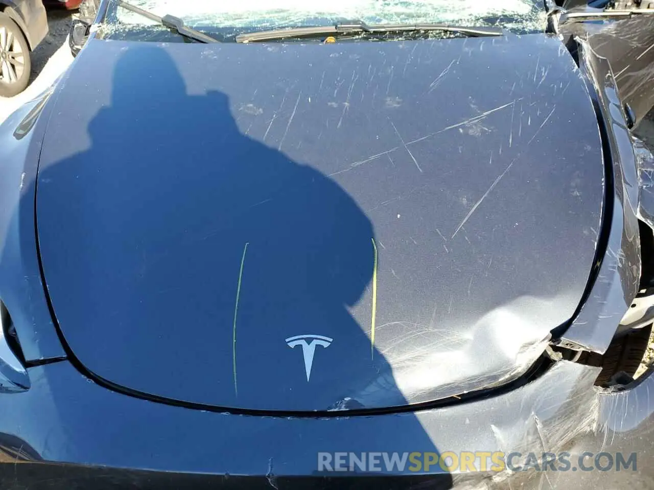 12 Photograph of a damaged car 5YJYGDEEXLF030980 TESLA MODEL Y 2020