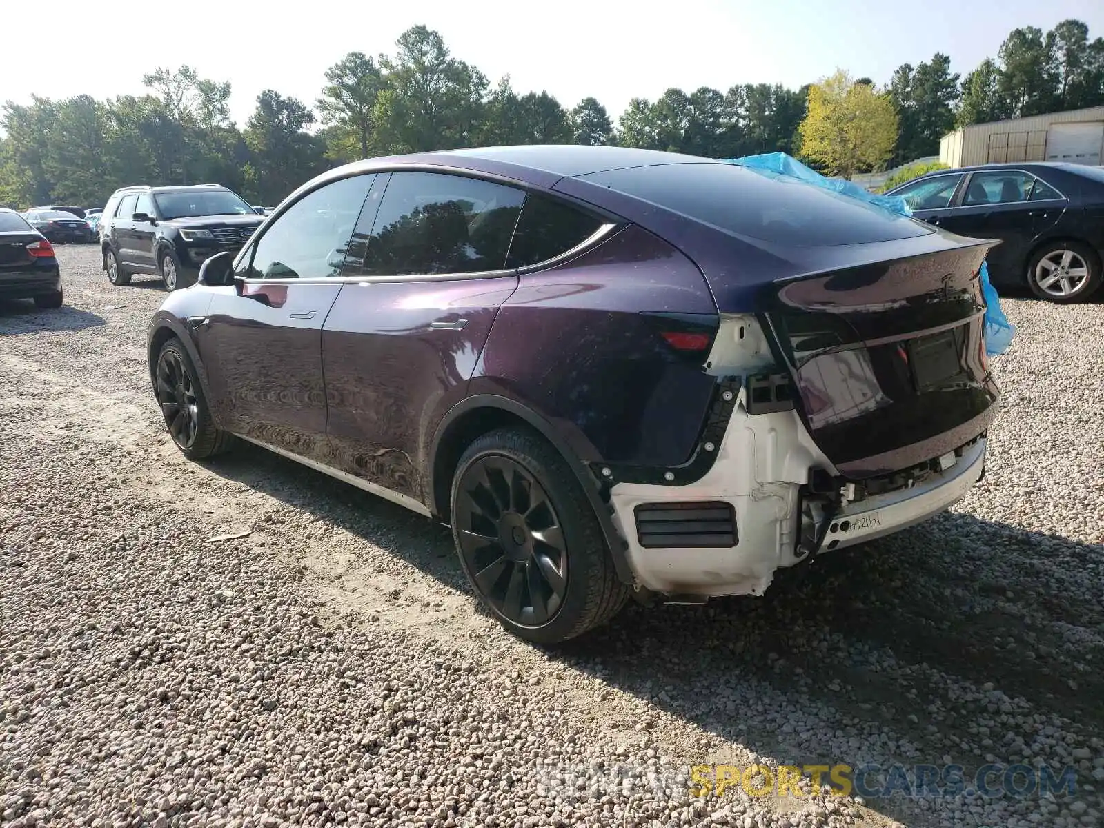 3 Photograph of a damaged car 5YJYGDEF0LF037719 TESLA MODEL Y 2020