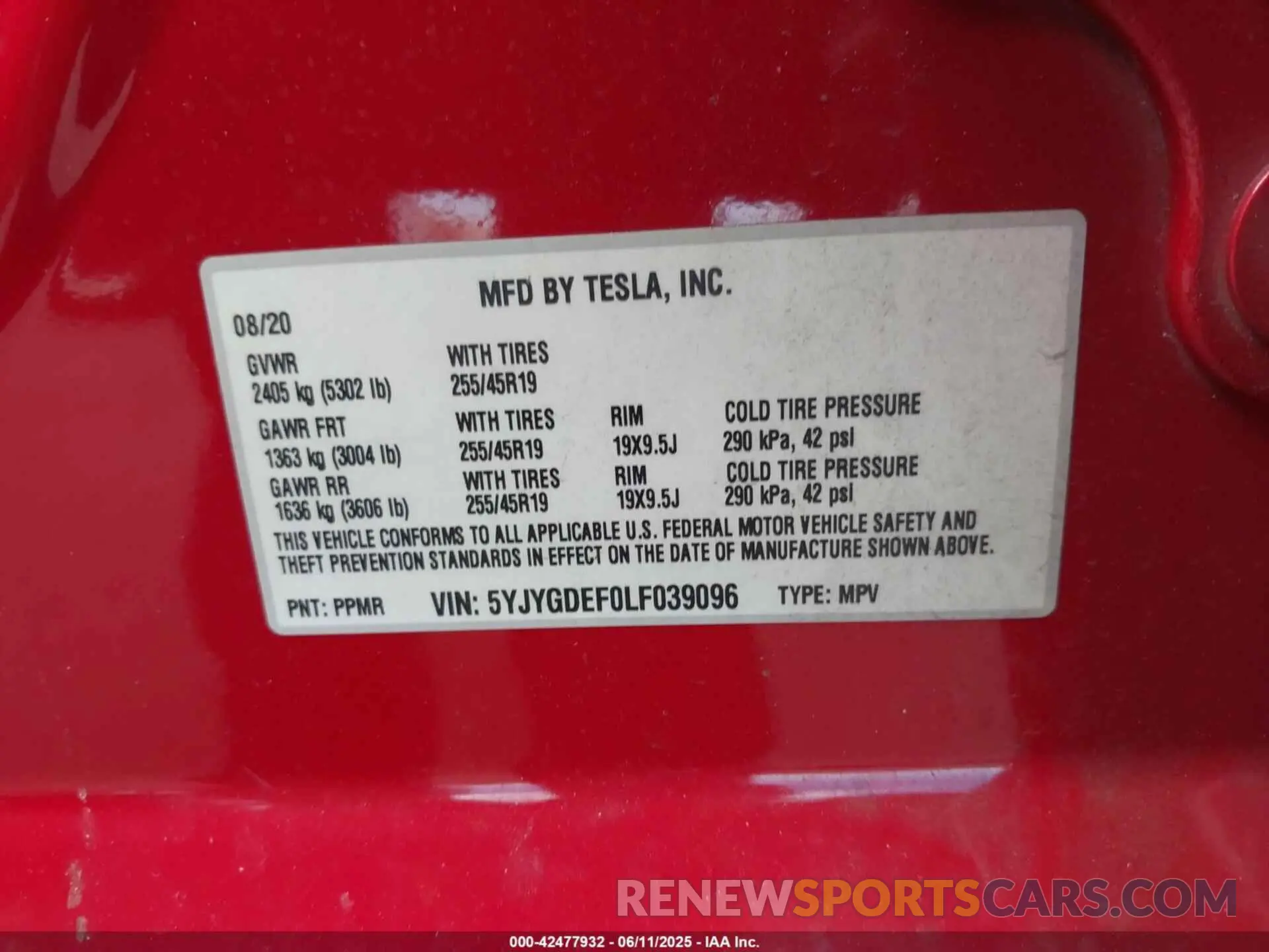 9 Photograph of a damaged car 5YJYGDEF0LF039096 TESLA MODEL Y 2020