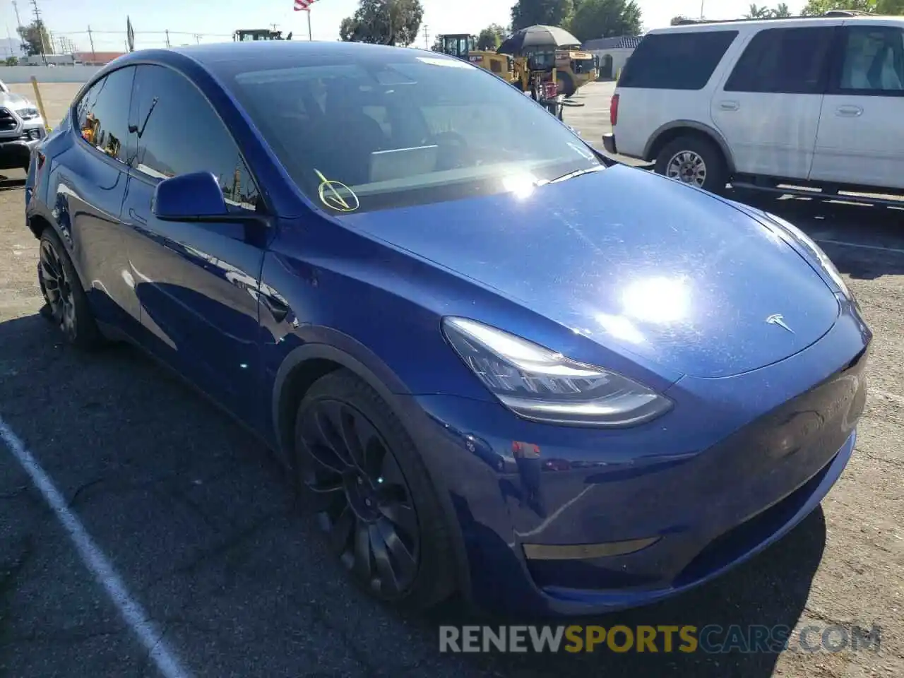 1 Photograph of a damaged car 5YJYGDEF1LF000372 TESLA MODEL Y 2020