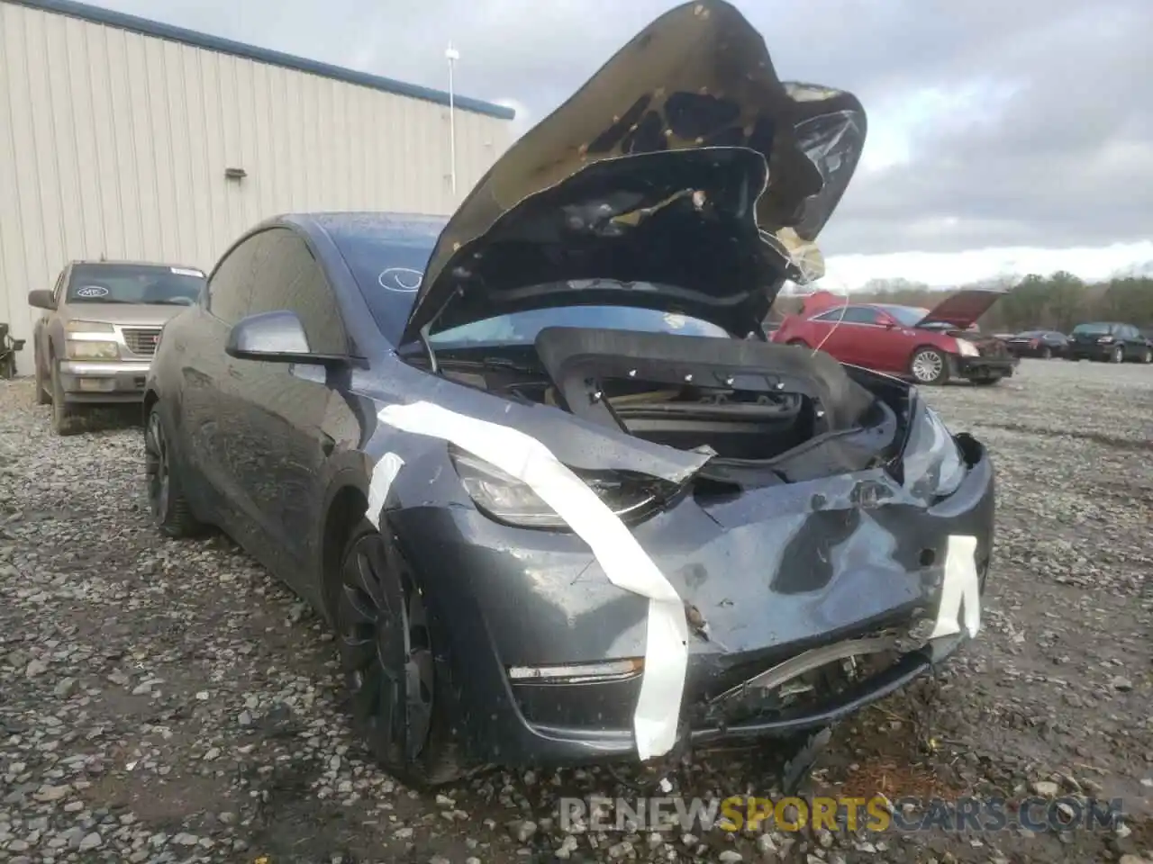 1 Photograph of a damaged car 5YJYGDEF1LF001411 TESLA MODEL Y 2020