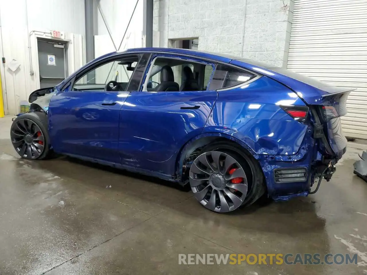 2 Photograph of a damaged car 5YJYGDEF1LF035901 TESLA MODEL Y 2020