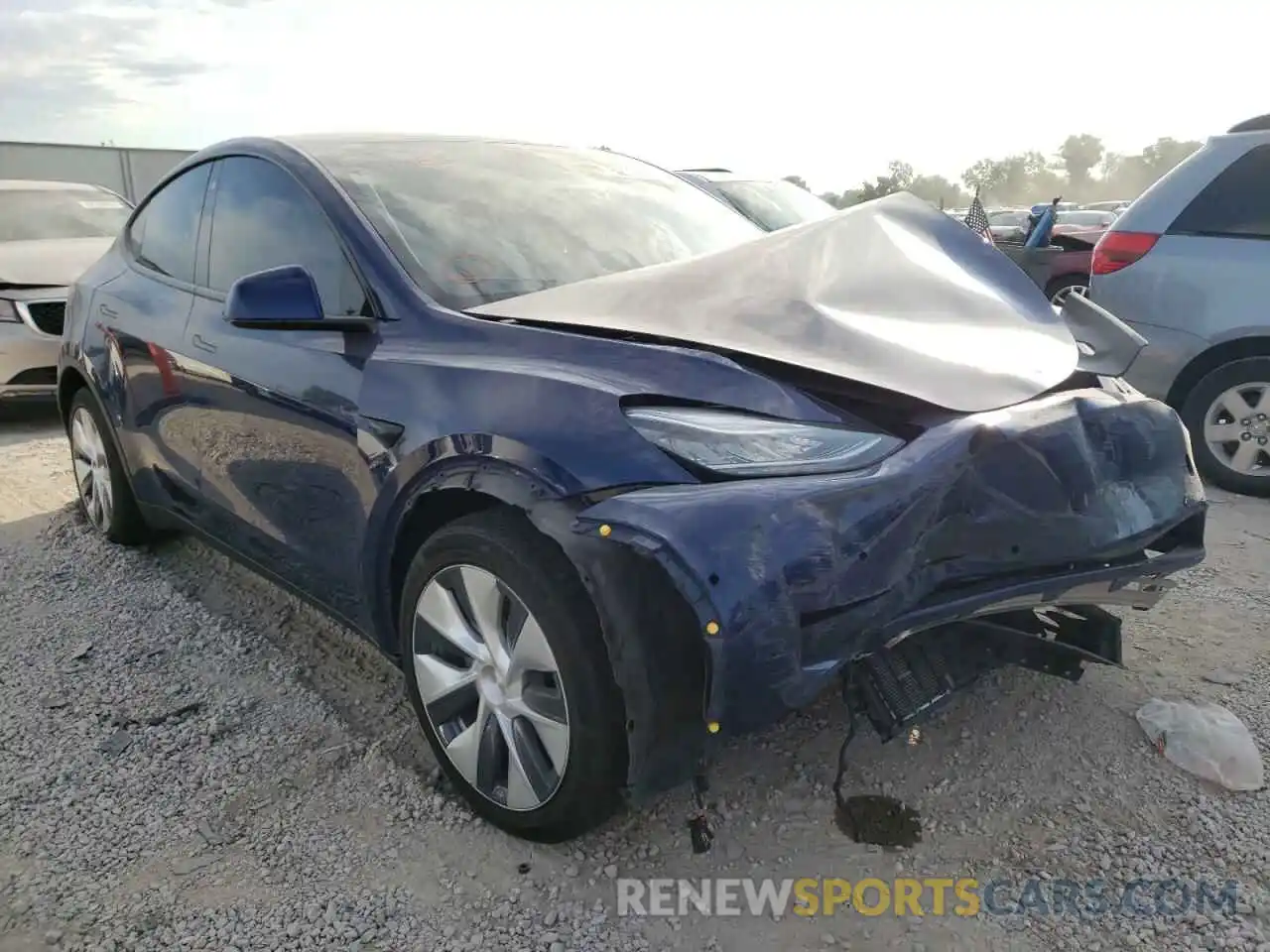 1 Photograph of a damaged car 5YJYGDEF2LF000185 TESLA MODEL Y 2020