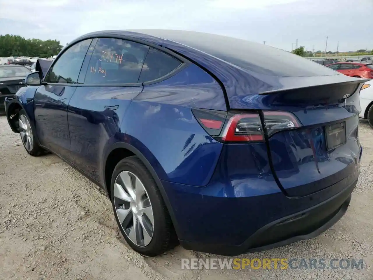 3 Photograph of a damaged car 5YJYGDEF2LF000185 TESLA MODEL Y 2020