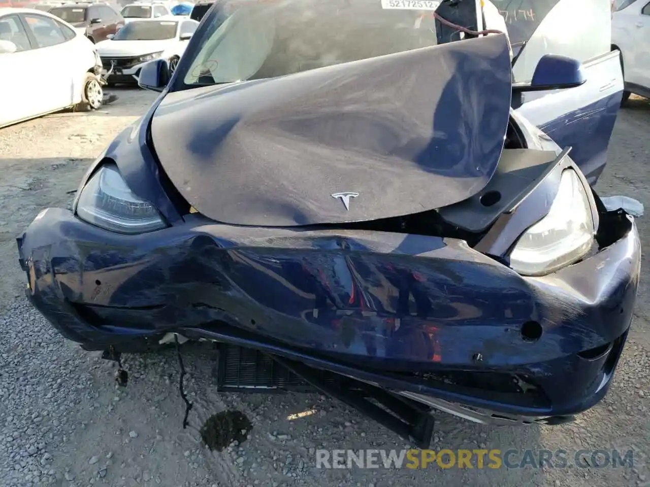 7 Photograph of a damaged car 5YJYGDEF2LF000185 TESLA MODEL Y 2020