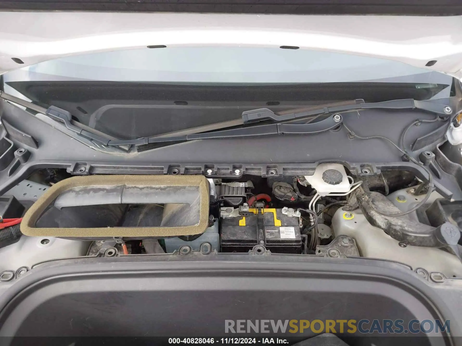 10 Photograph of a damaged car 5YJYGDEF2LF004222 TESLA MODEL Y 2020