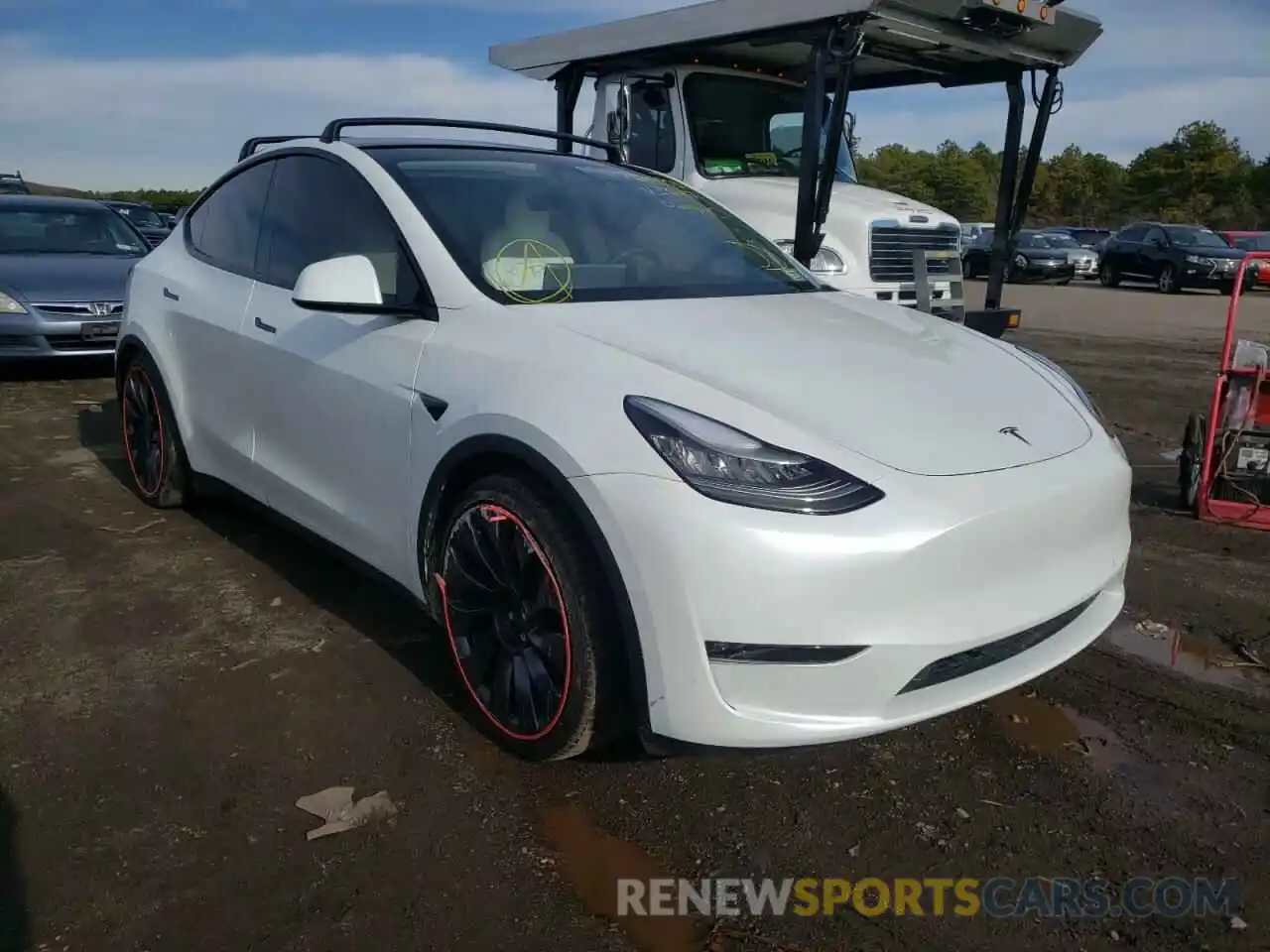 1 Photograph of a damaged car 5YJYGDEF2LF025670 TESLA MODEL Y 2020