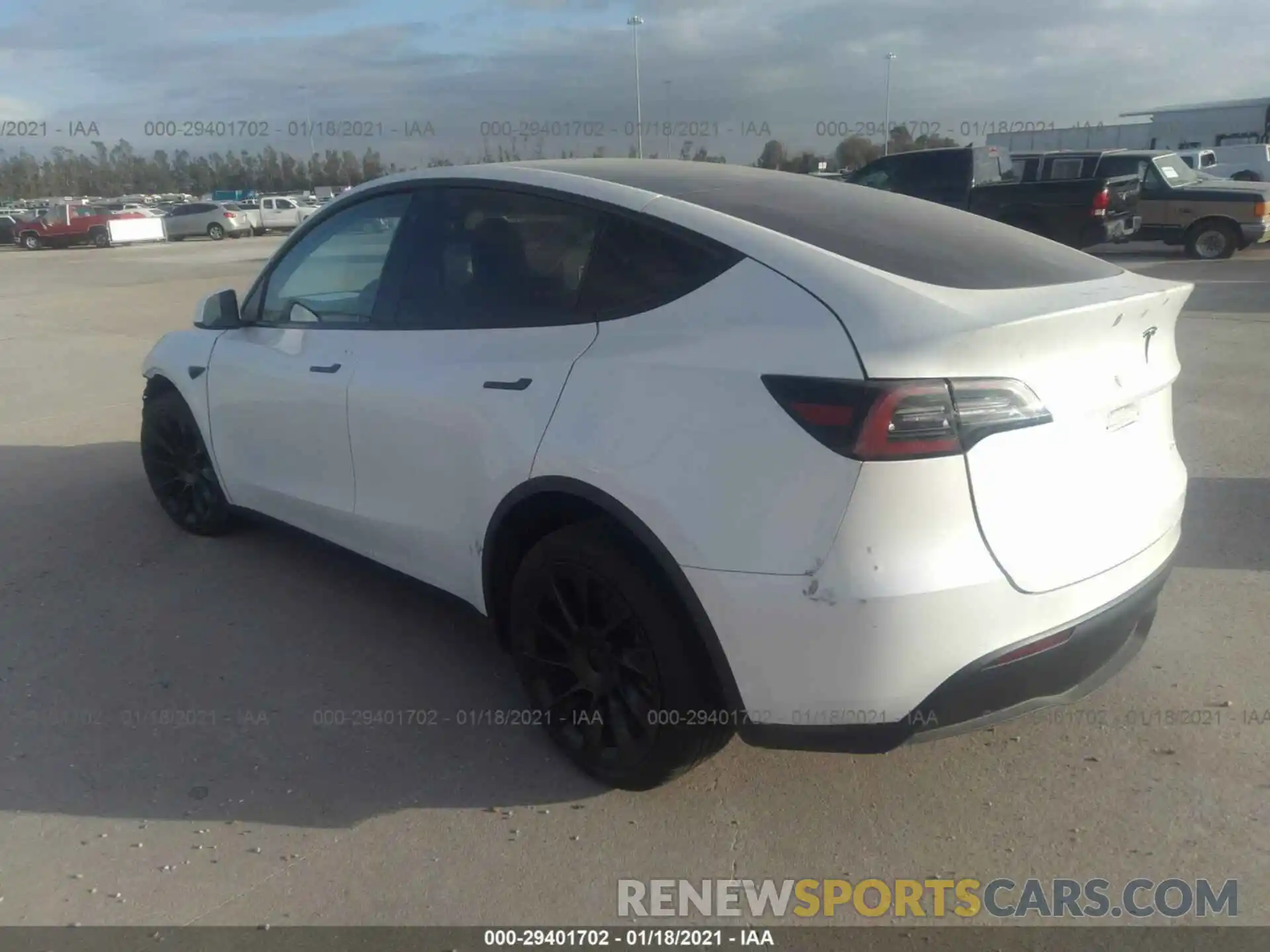 3 Photograph of a damaged car 5YJYGDEF3LF003063 TESLA MODEL Y 2020