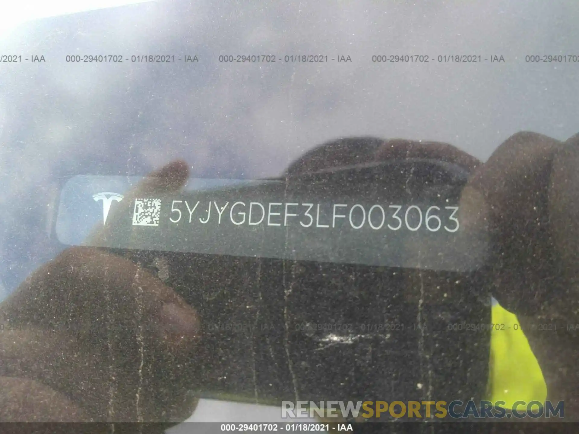 9 Photograph of a damaged car 5YJYGDEF3LF003063 TESLA MODEL Y 2020