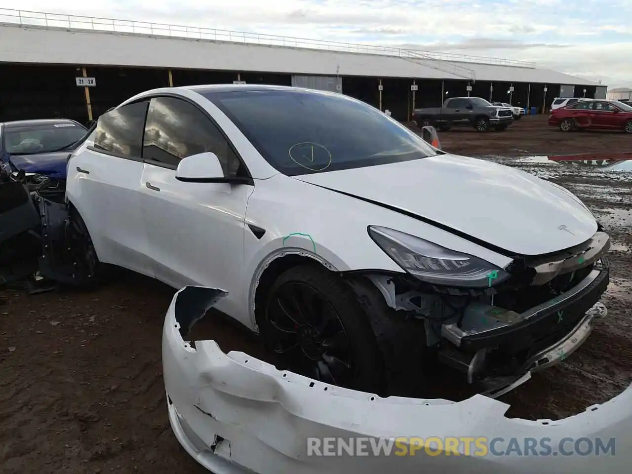 1 Photograph of a damaged car 5YJYGDEF3LF003483 TESLA MODEL Y 2020