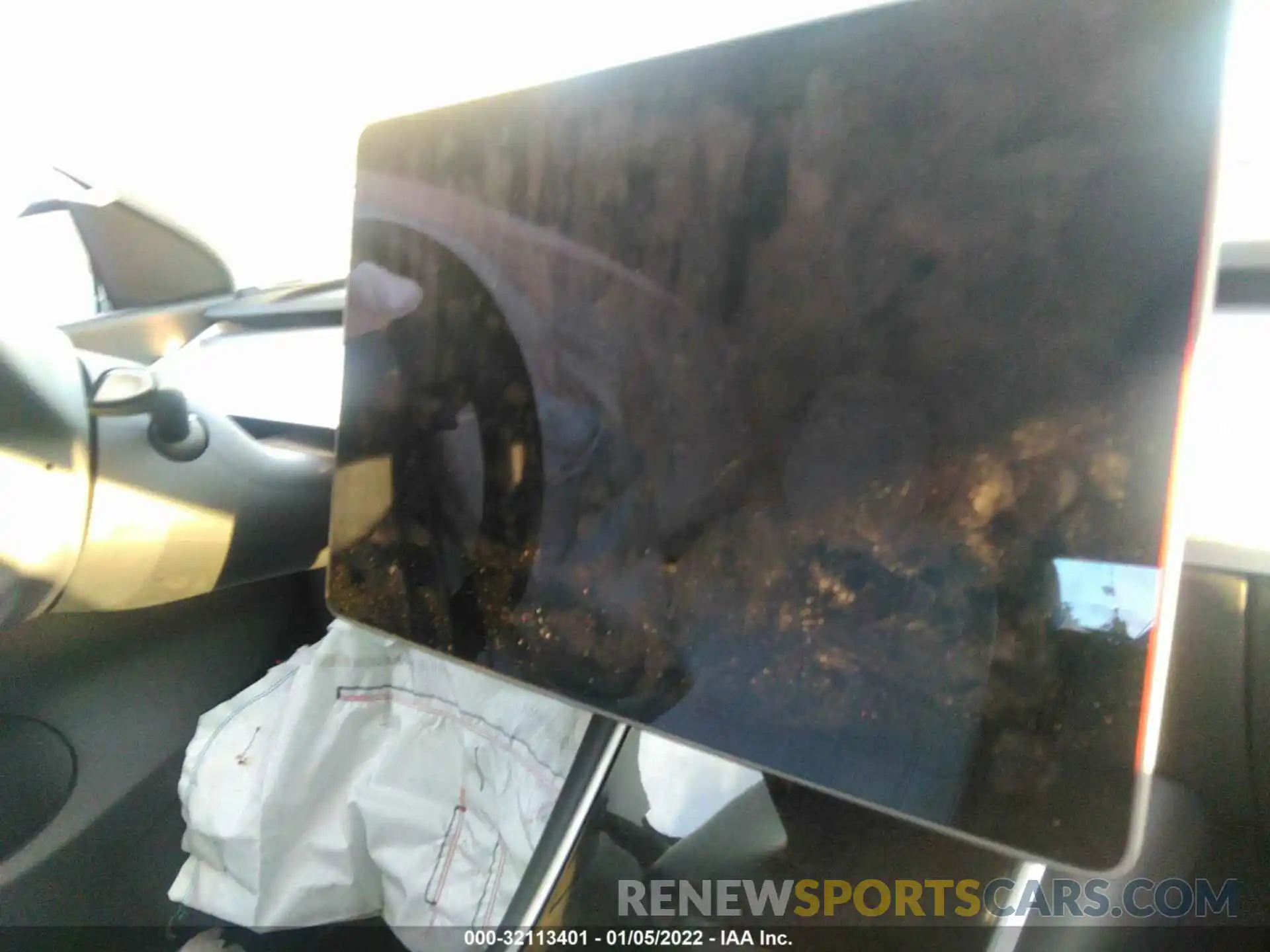 7 Photograph of a damaged car 5YJYGDEF3LF013320 TESLA MODEL Y 2020