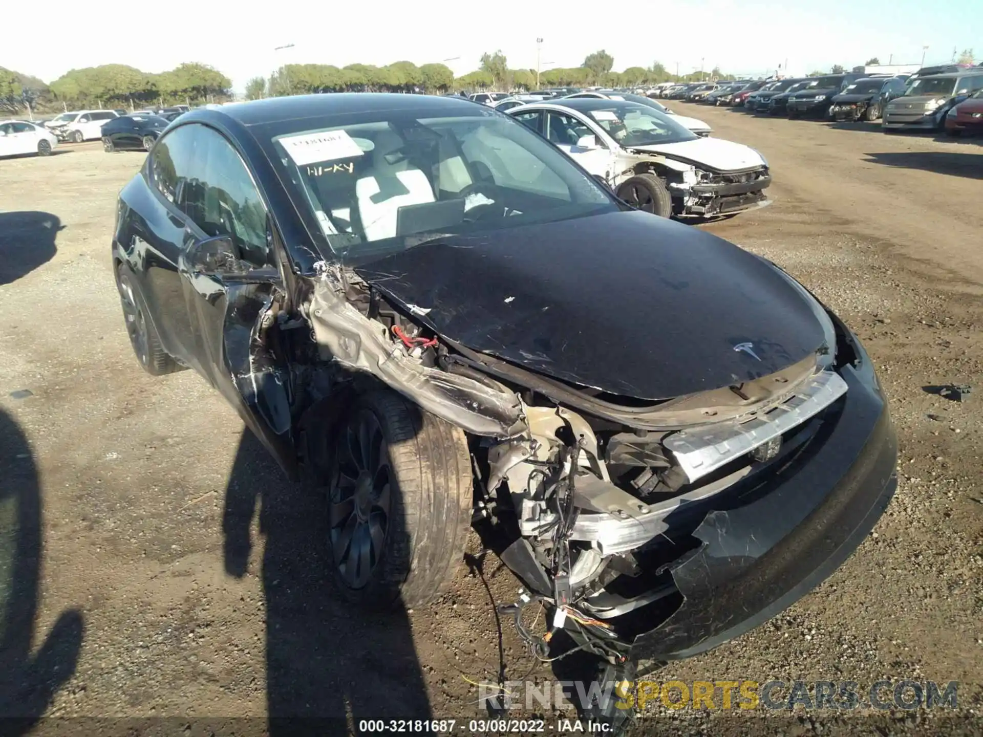 1 Photograph of a damaged car 5YJYGDEF3LF021692 TESLA MODEL Y 2020