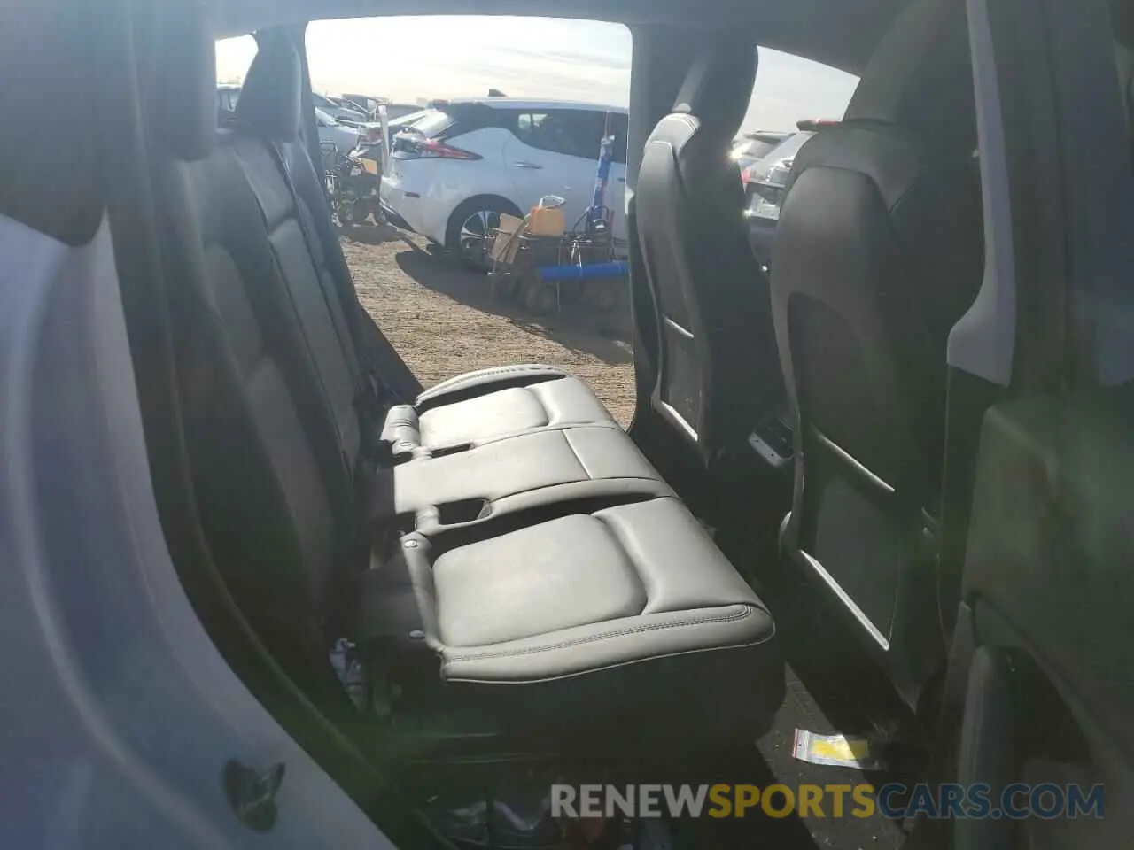 10 Photograph of a damaged car 5YJYGDEF3LF051503 TESLA MODEL Y 2020
