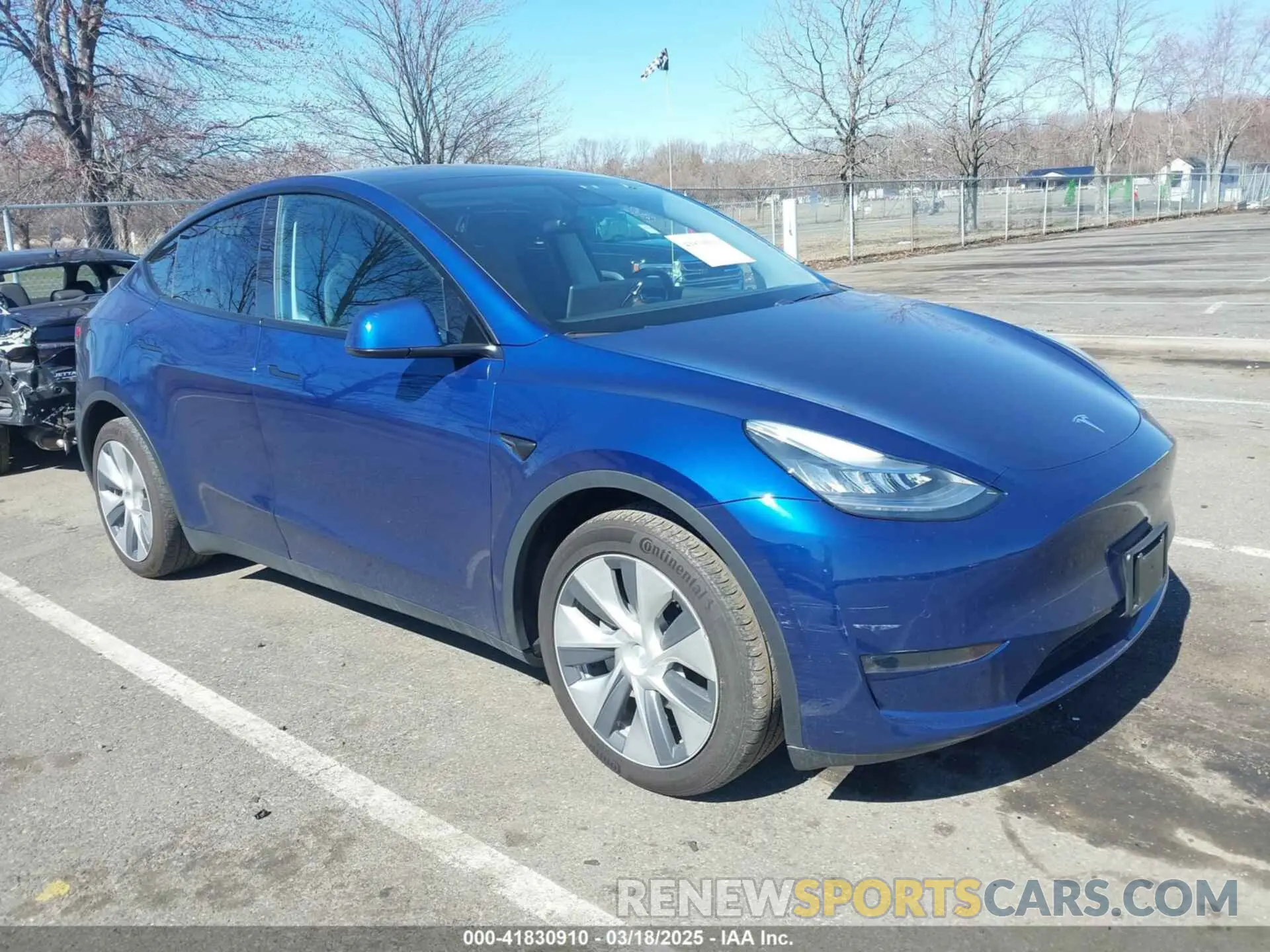 1 Photograph of a damaged car 5YJYGDEF4LF005534 TESLA MODEL Y 2020
