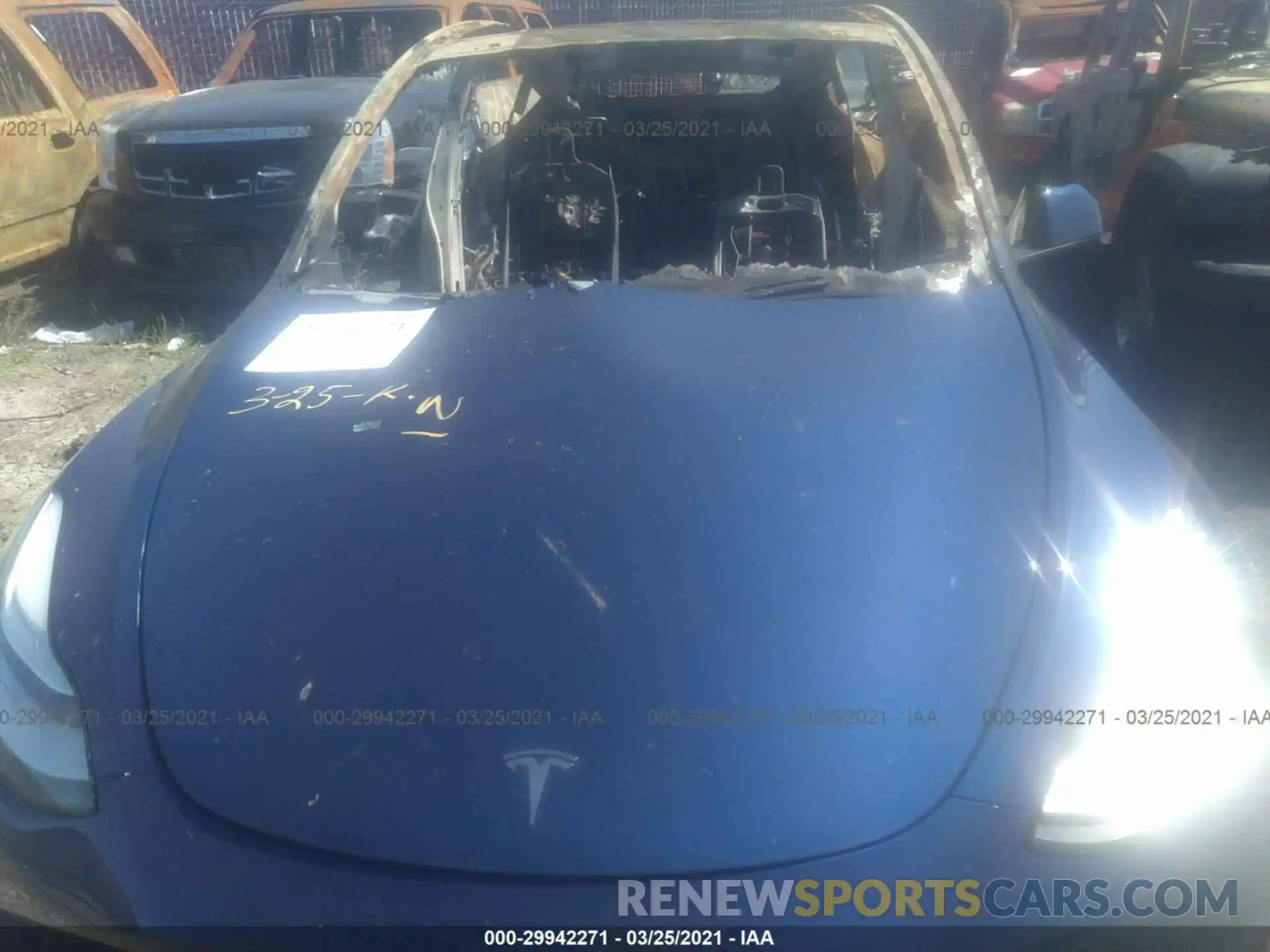 10 Photograph of a damaged car 5YJYGDEF4LF010863 TESLA MODEL Y 2020