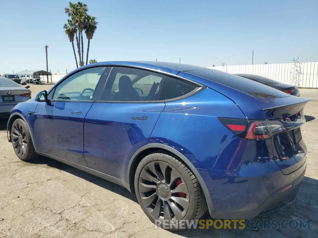 2 Photograph of a damaged car 5YJYGDEF4LF014041 TESLA MODEL Y 2020