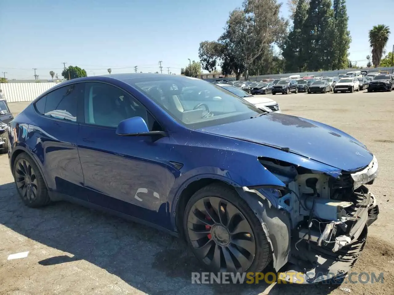 4 Photograph of a damaged car 5YJYGDEF4LF014041 TESLA MODEL Y 2020