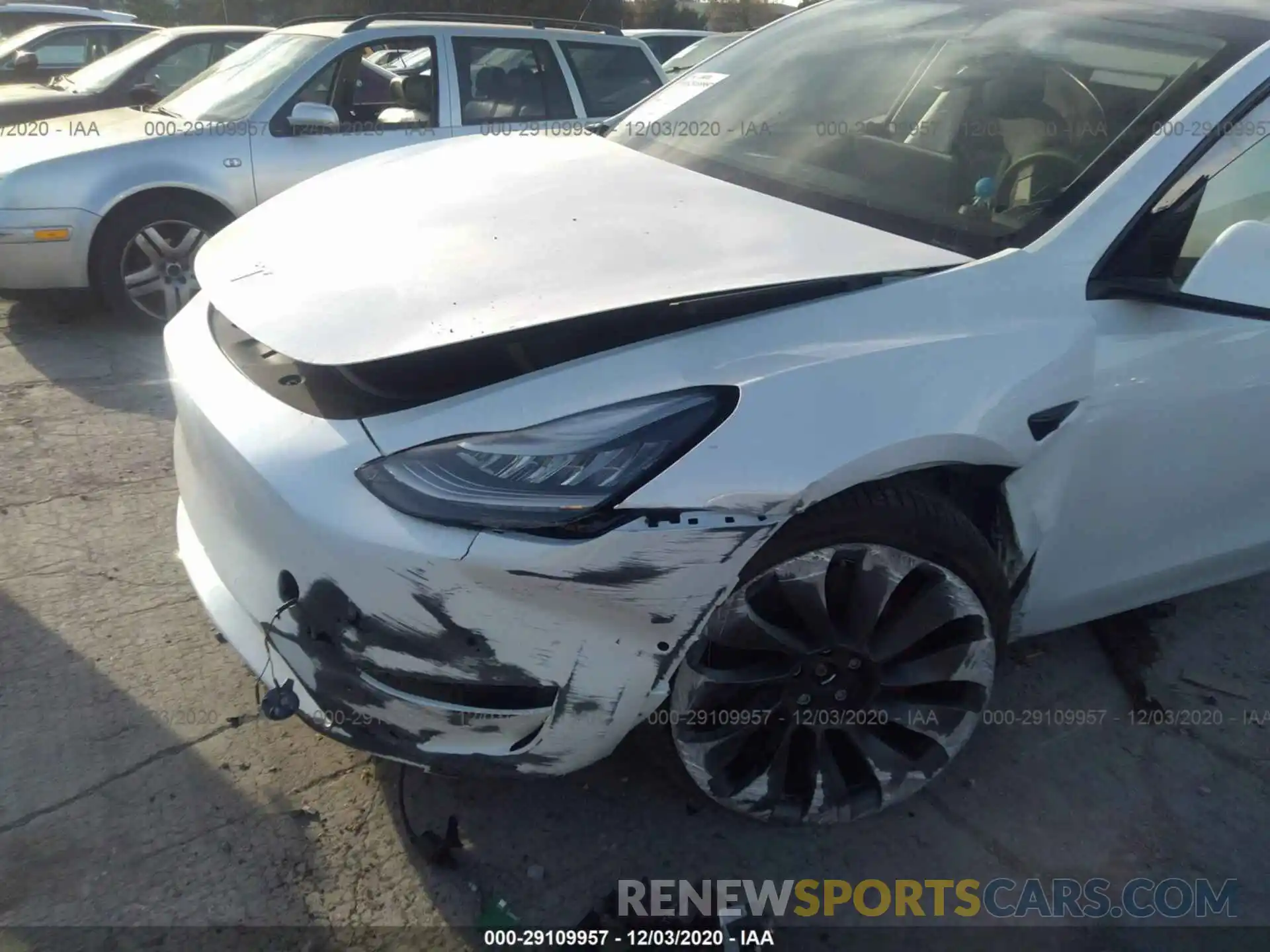 6 Photograph of a damaged car 5YJYGDEF4LF022737 TESLA MODEL Y 2020