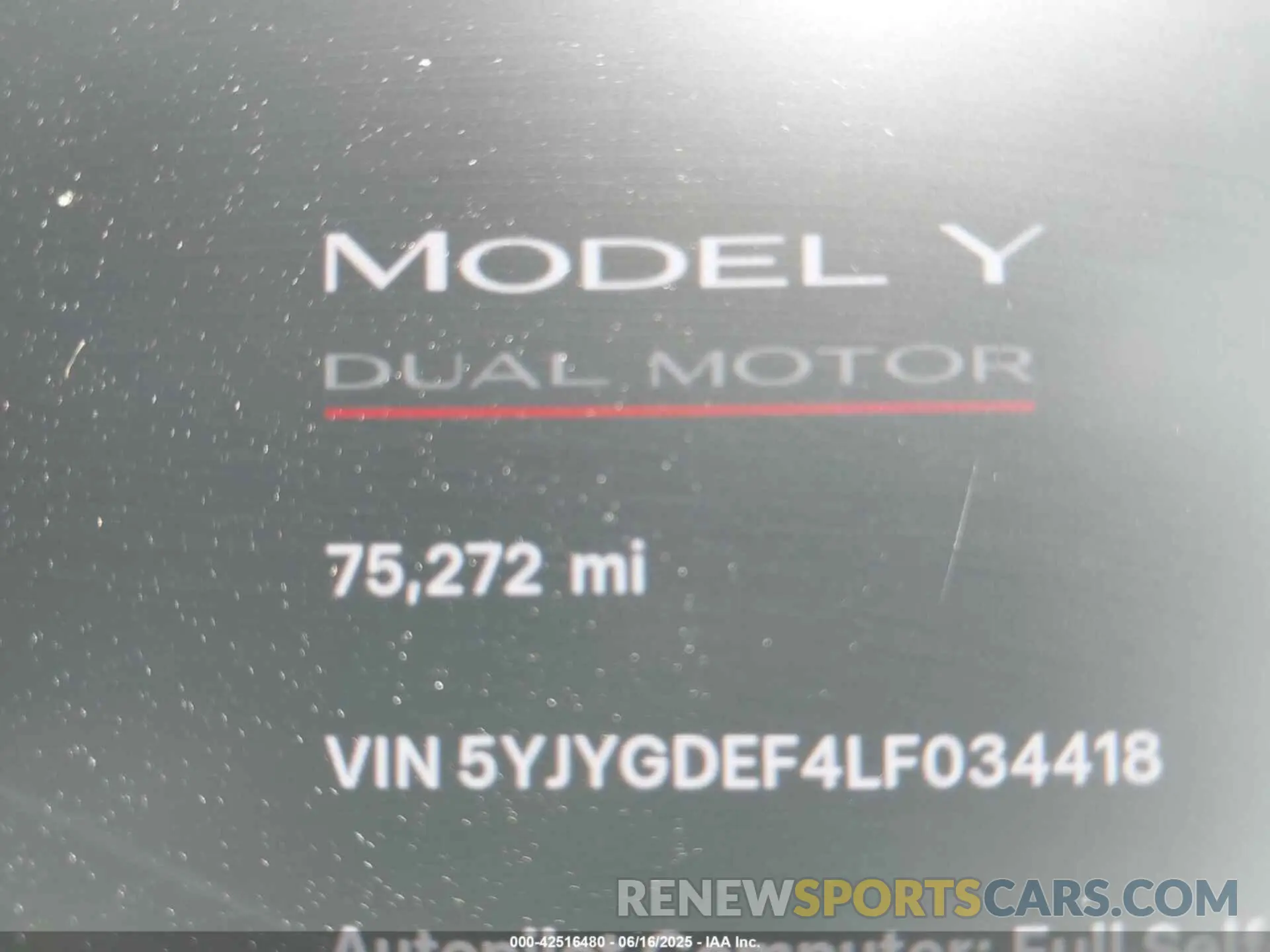 15 Photograph of a damaged car 5YJYGDEF4LF034418 TESLA MODEL Y 2020