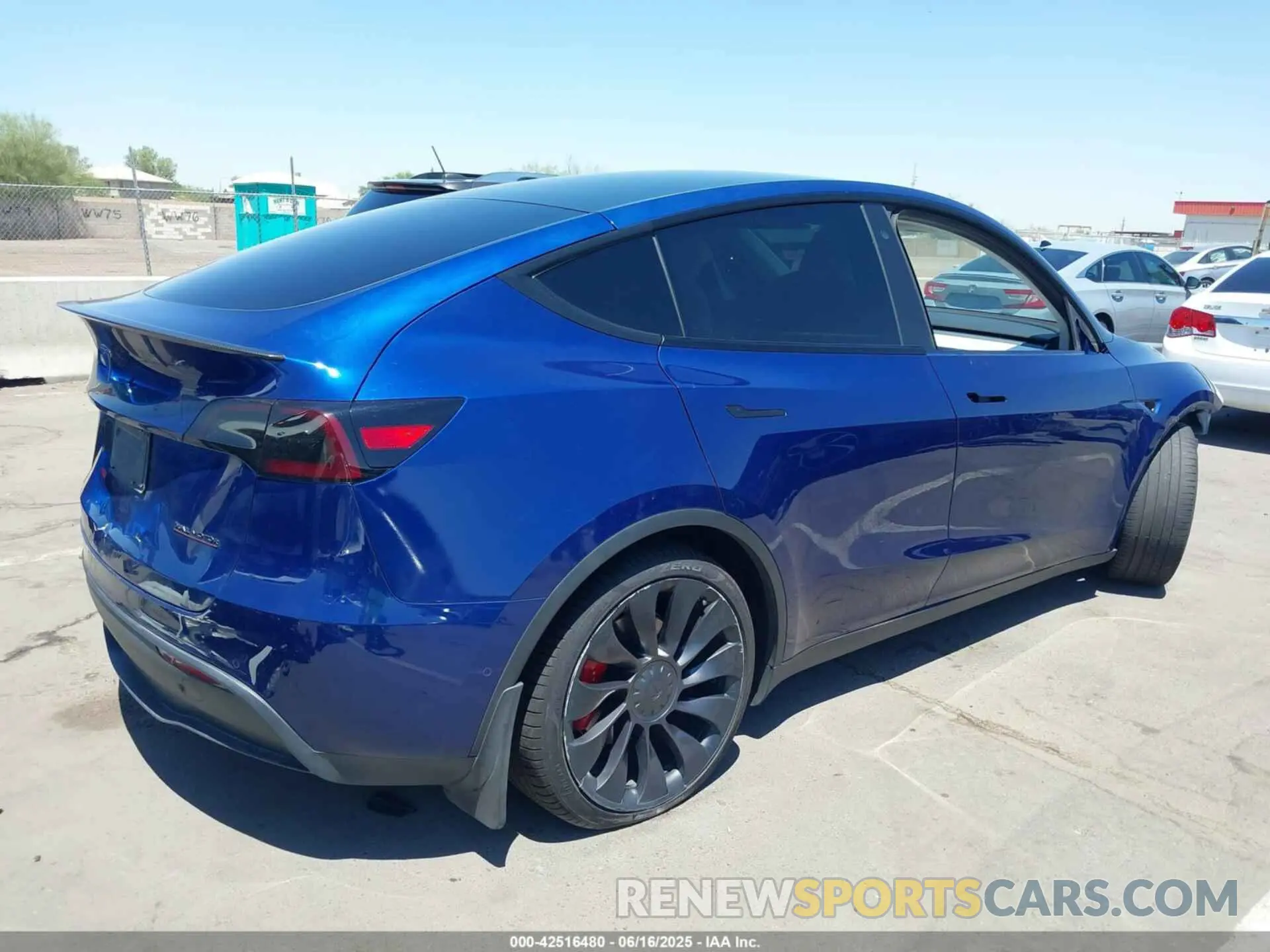 4 Photograph of a damaged car 5YJYGDEF4LF034418 TESLA MODEL Y 2020