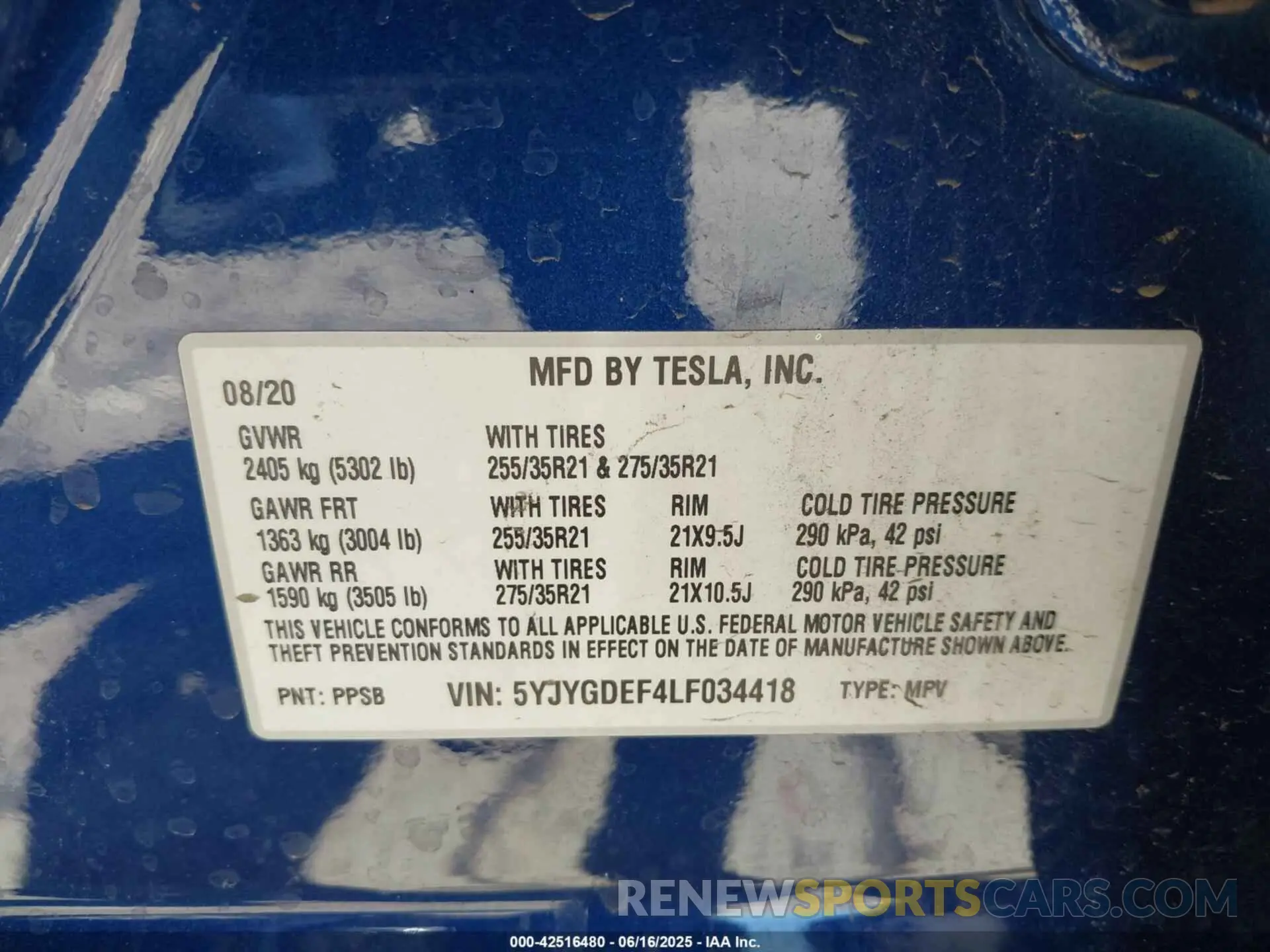 9 Photograph of a damaged car 5YJYGDEF4LF034418 TESLA MODEL Y 2020