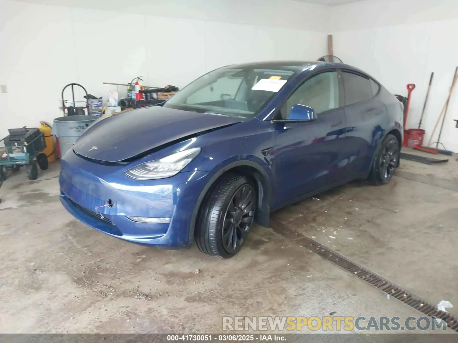 2 Photograph of a damaged car 5YJYGDEF5LF044262 TESLA MODEL Y 2020