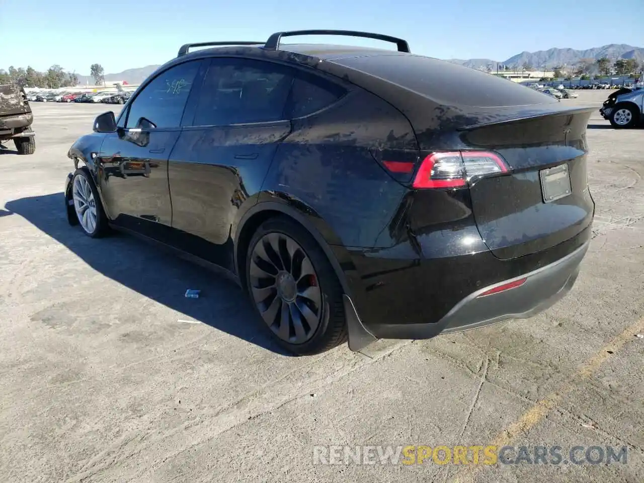 3 Photograph of a damaged car 5YJYGDEF5LF058775 TESLA MODEL Y 2020