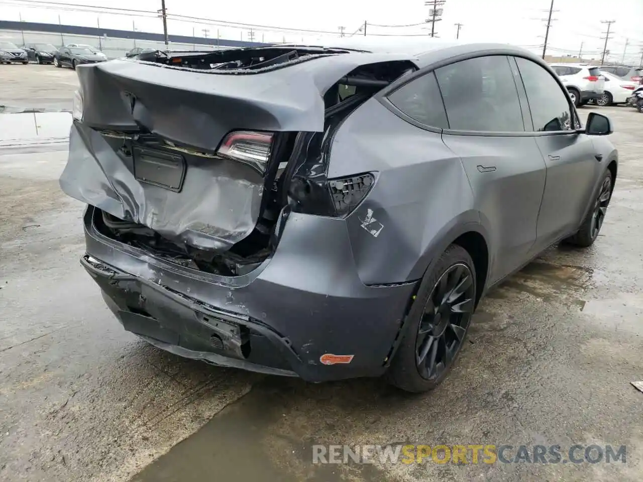 3 Photograph of a damaged car 5YJYGDEF6LF002473 TESLA MODEL Y 2020