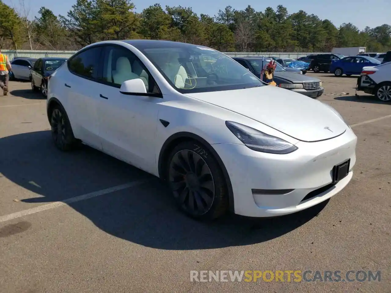 1 Photograph of a damaged car 5YJYGDEF6LF046764 TESLA MODEL Y 2020