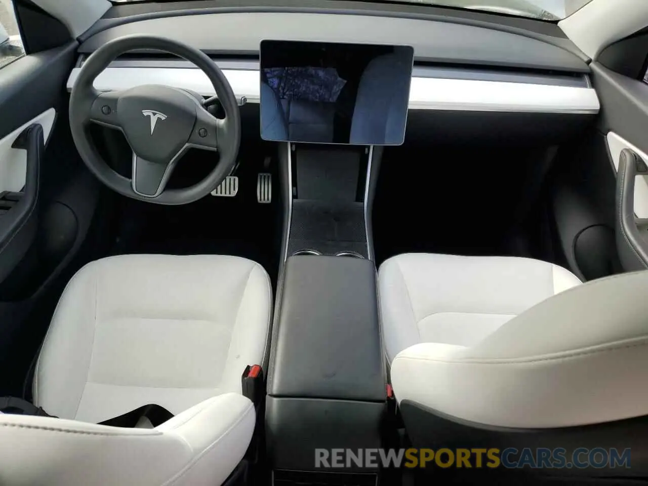 8 Photograph of a damaged car 5YJYGDEF6LF051768 TESLA MODEL Y 2020