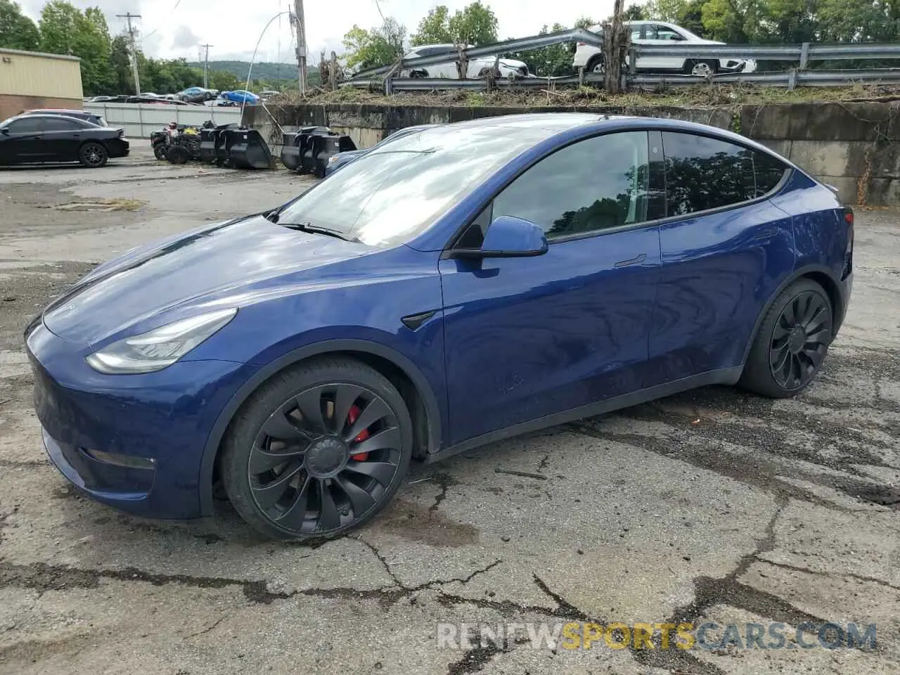 1 Photograph of a damaged car 5YJYGDEF7LF000909 TESLA MODEL Y 2020