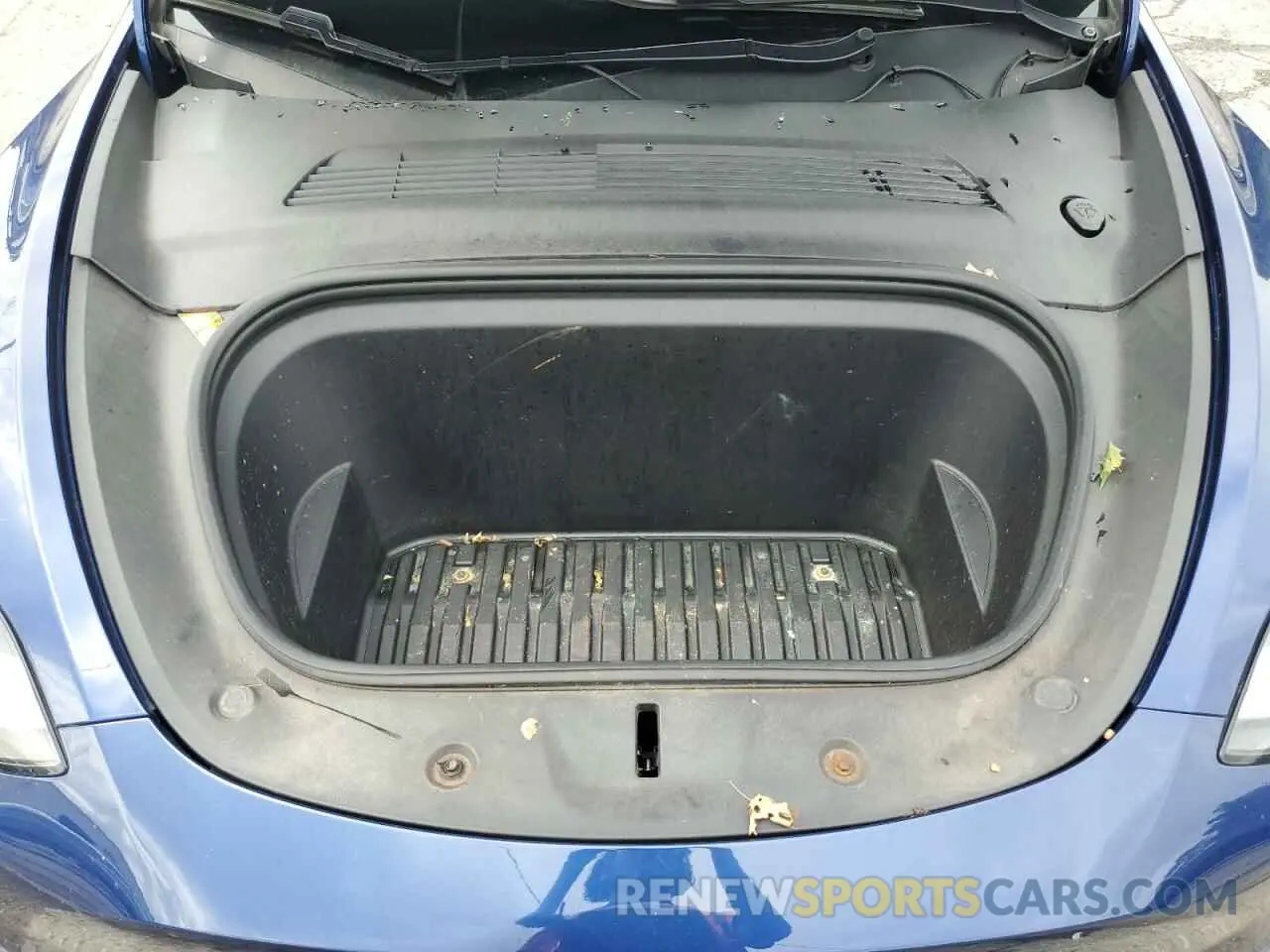12 Photograph of a damaged car 5YJYGDEF7LF000909 TESLA MODEL Y 2020