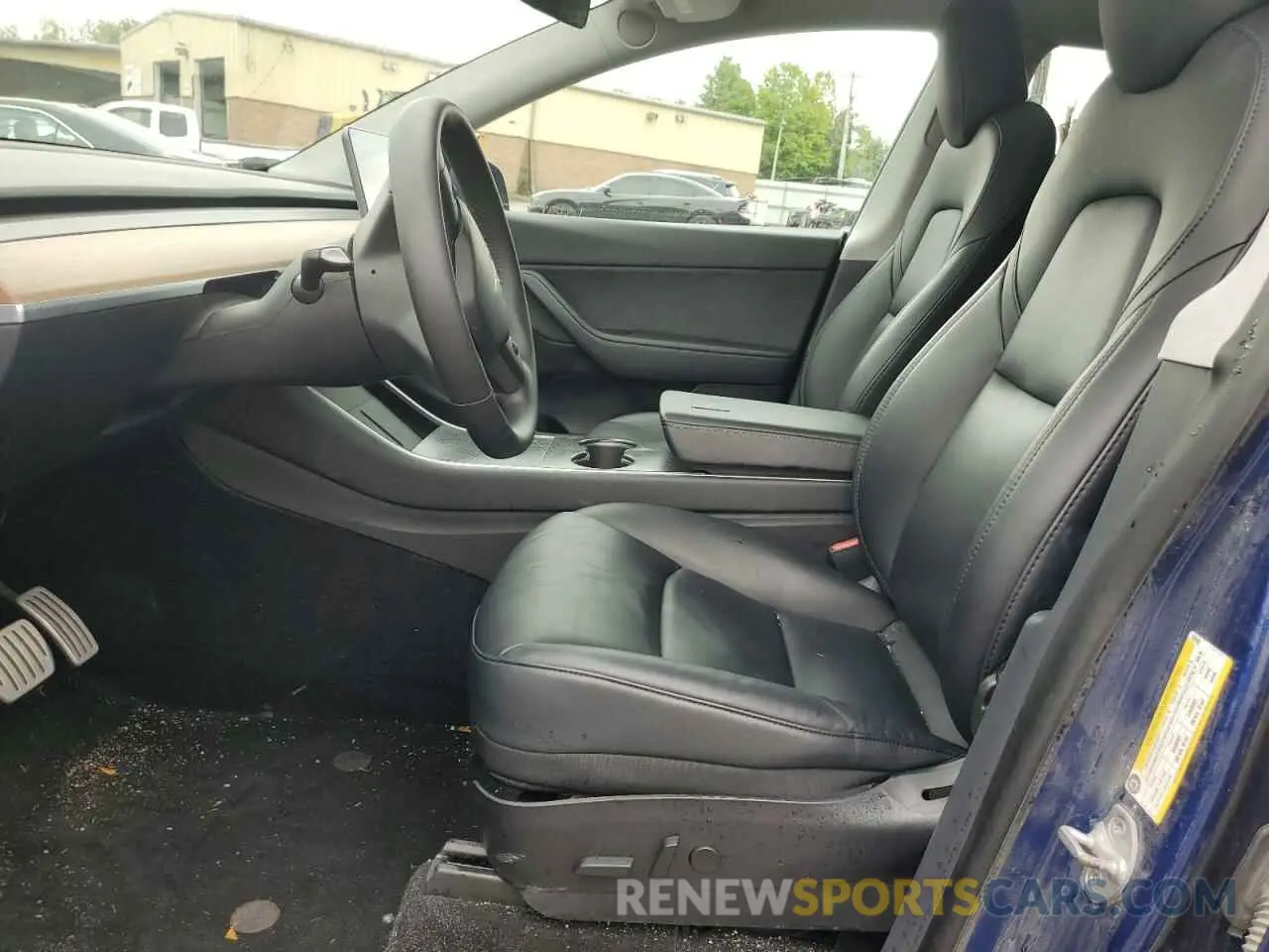 7 Photograph of a damaged car 5YJYGDEF7LF000909 TESLA MODEL Y 2020