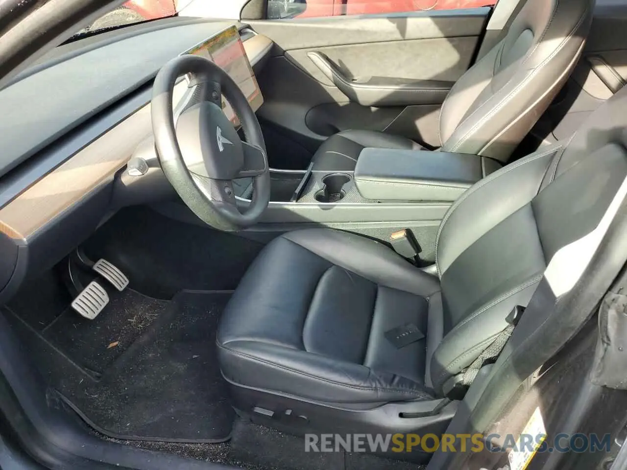 7 Photograph of a damaged car 5YJYGDEF7LF014003 TESLA MODEL Y 2020