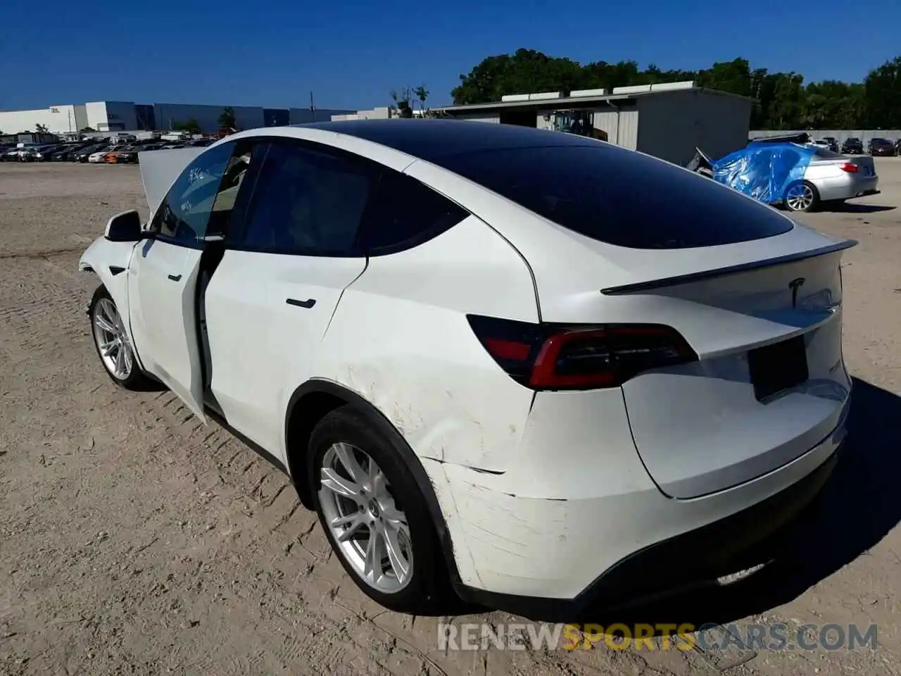 3 Photograph of a damaged car 5YJYGDEF7LF018892 TESLA MODEL Y 2020