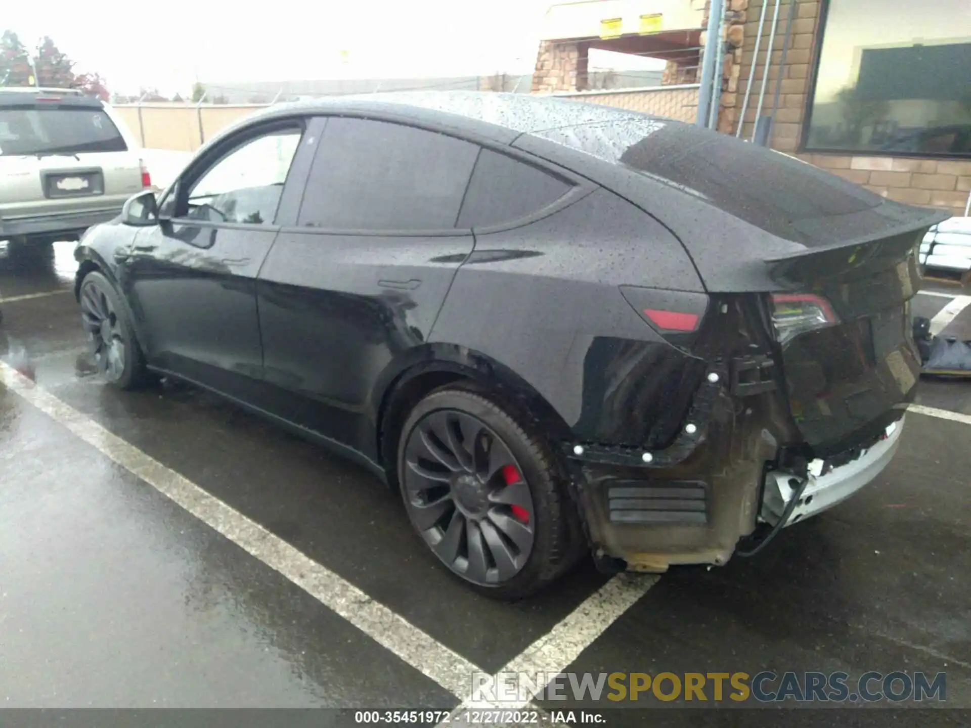 3 Photograph of a damaged car 5YJYGDEF7LF020089 TESLA MODEL Y 2020