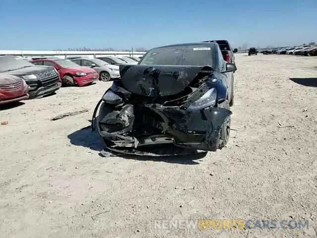 10 Photograph of a damaged car 5YJYGDEF7LF027883 TESLA MODEL Y 2020