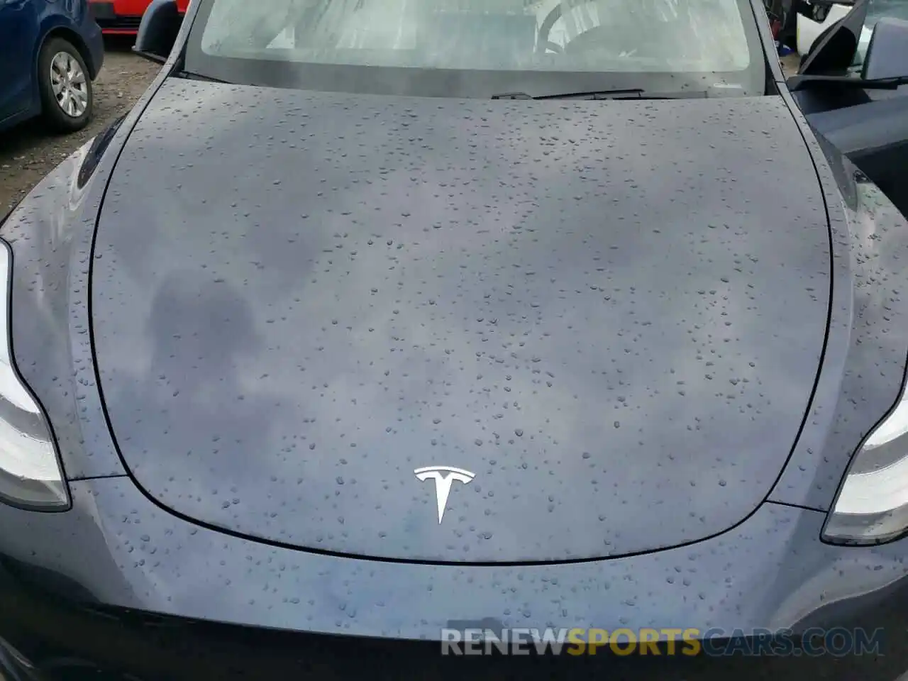 11 Photograph of a damaged car 5YJYGDEF7LF057353 TESLA MODEL Y 2020