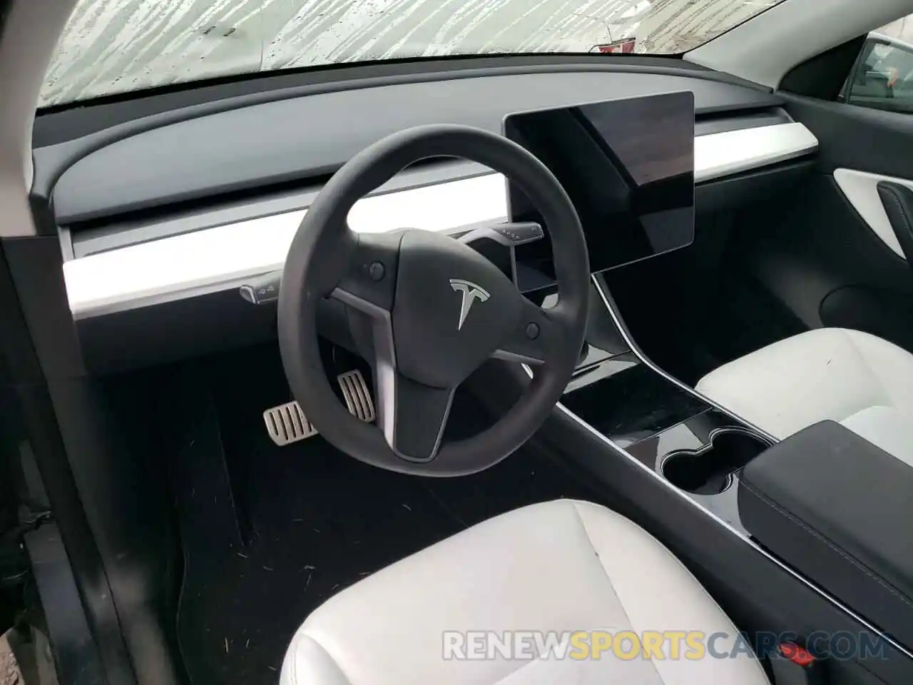 8 Photograph of a damaged car 5YJYGDEF7LF057353 TESLA MODEL Y 2020