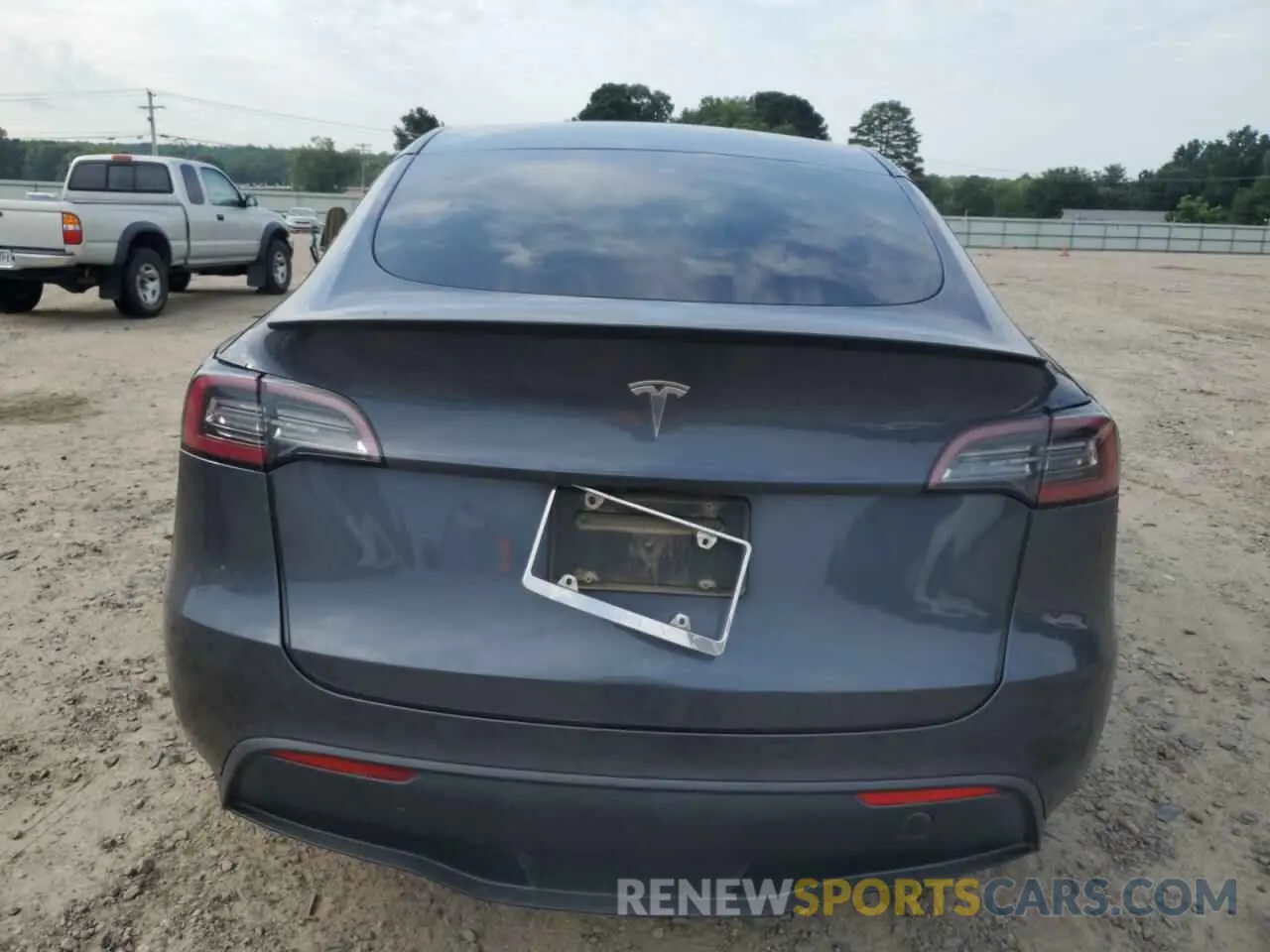 6 Photograph of a damaged car 5YJYGDEF8LF001406 TESLA MODEL Y 2020