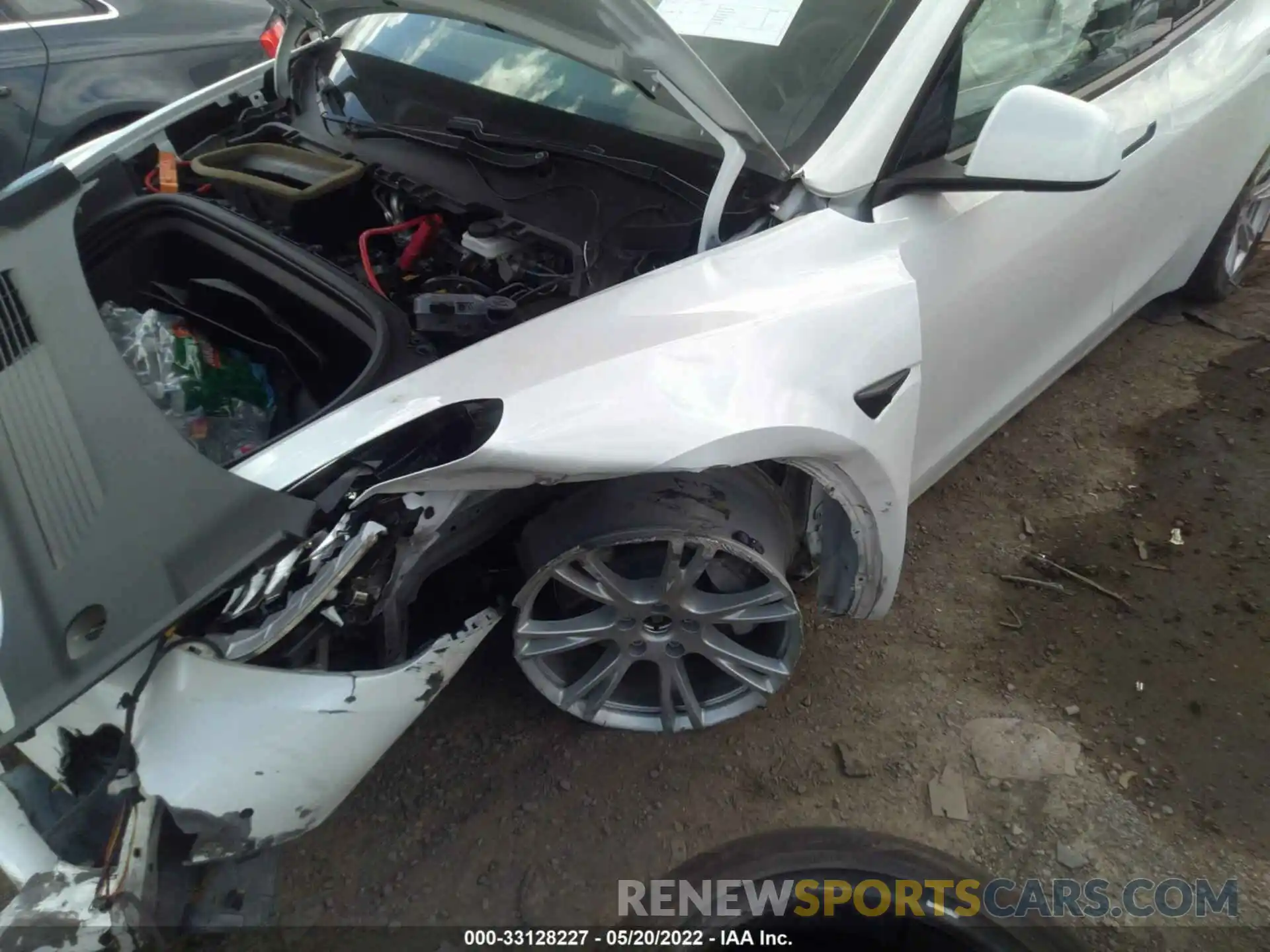 6 Photograph of a damaged car 5YJYGDEF8LF005892 TESLA MODEL Y 2020