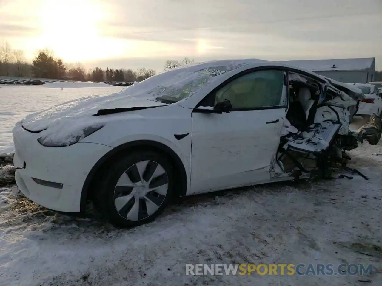 1 Photograph of a damaged car 5YJYGDEF8LF037466 TESLA MODEL Y 2020