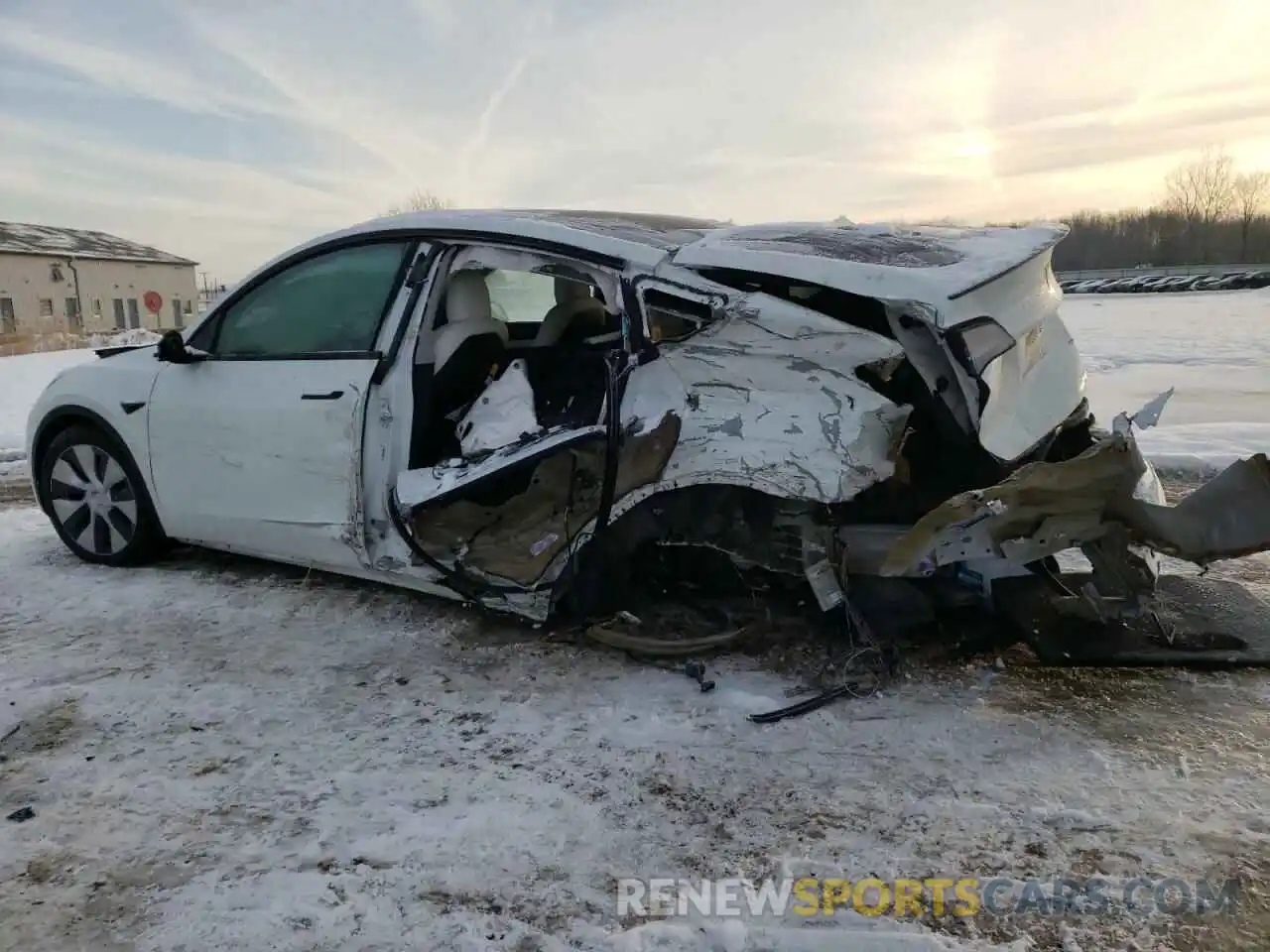 2 Photograph of a damaged car 5YJYGDEF8LF037466 TESLA MODEL Y 2020