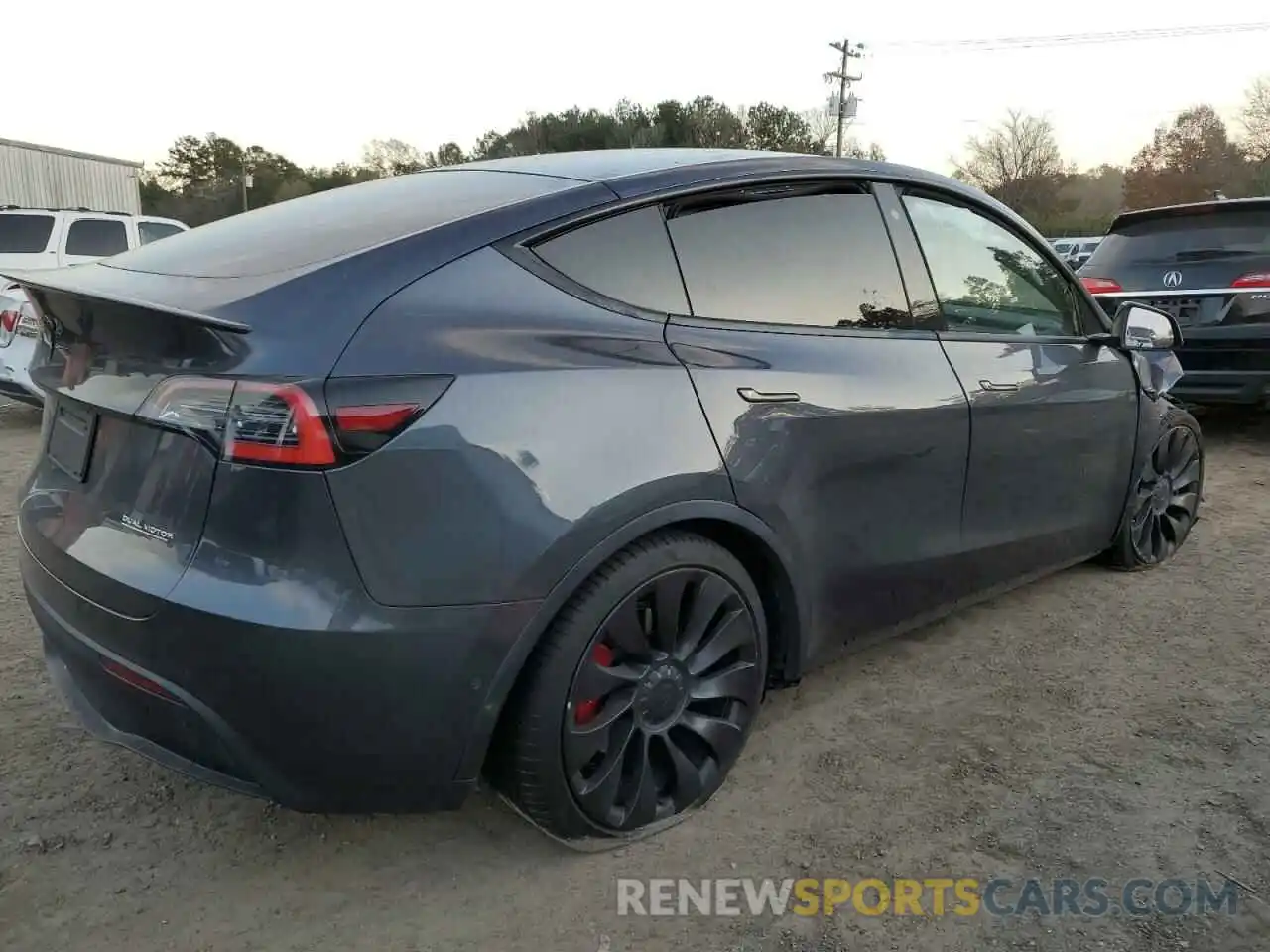 3 Photograph of a damaged car 5YJYGDEF8LF051741 TESLA MODEL Y 2020