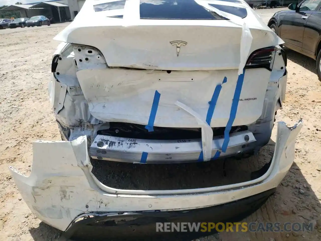 10 Photograph of a damaged car 5YJYGDEF9LF003018 TESLA MODEL Y 2020