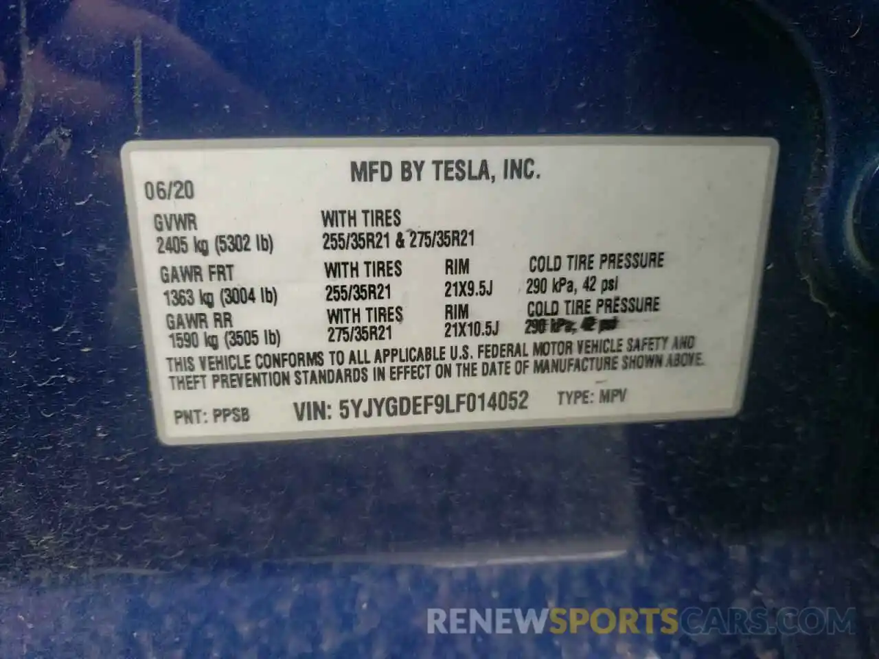 10 Photograph of a damaged car 5YJYGDEF9LF014052 TESLA MODEL Y 2020