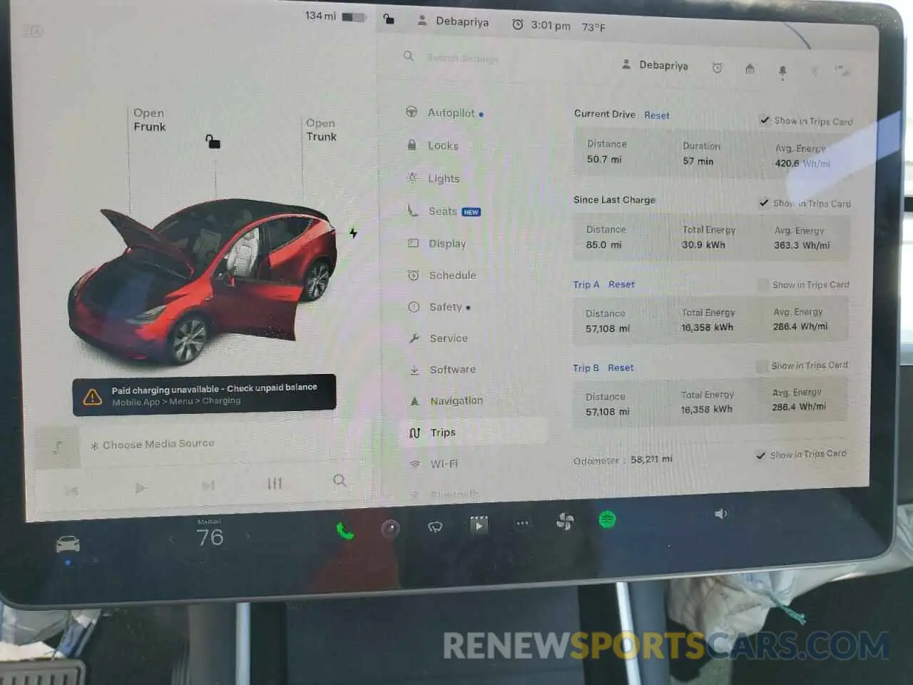 9 Photograph of a damaged car 5YJYGDEF9LF023060 TESLA MODEL Y 2020