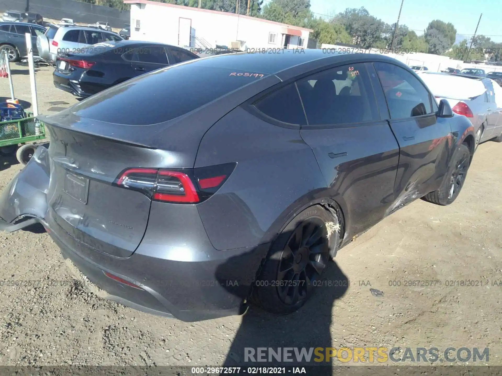 4 Photograph of a damaged car 5YJYGDEFXLF000614 TESLA MODEL Y 2020