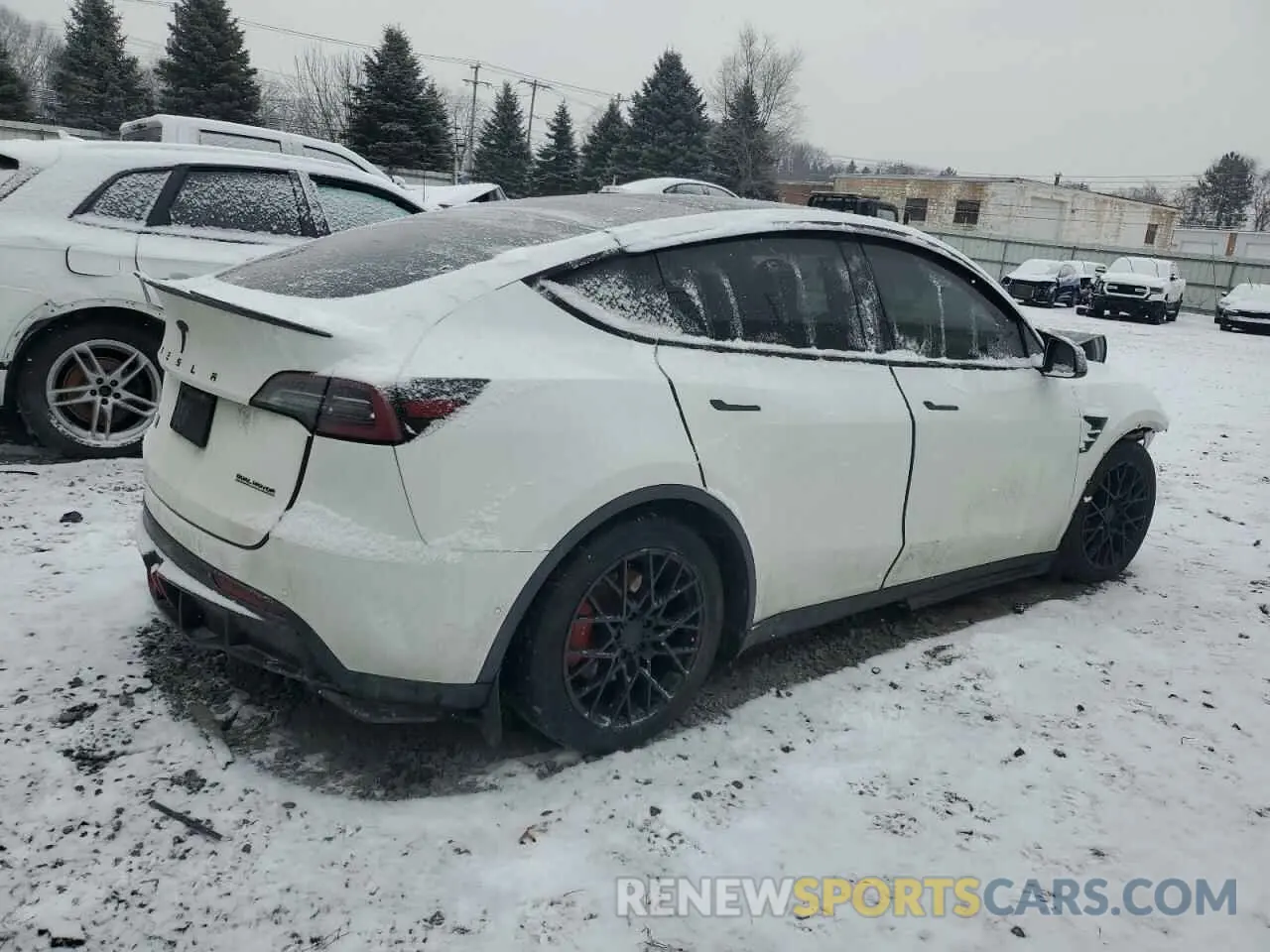 3 Photograph of a damaged car 5YJYGDEFXLF001861 TESLA MODEL Y 2020