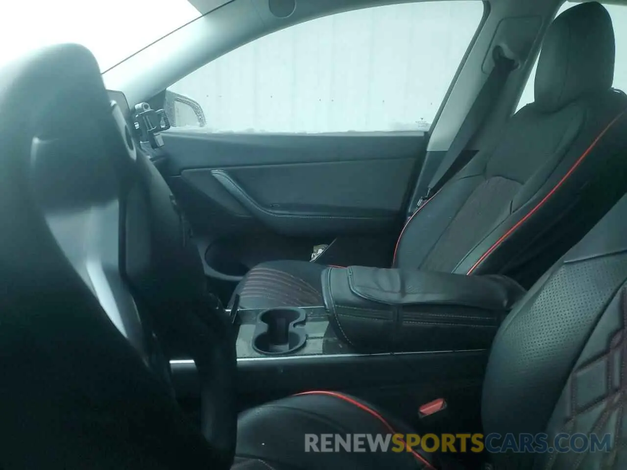 7 Photograph of a damaged car 5YJYGDEFXLF001861 TESLA MODEL Y 2020